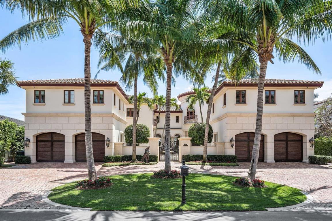 ROYAL PALM YACHT & COUNTRY CLUB - Residential