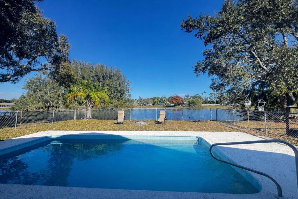 Photo of 5812 Killarney Avenue, Fort Pierce, FL 34951 (MLS # R11154864)