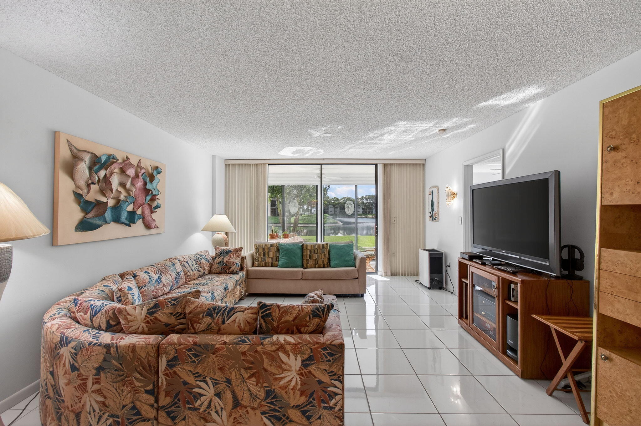 WATERSEDGE AT THE LAKES O - Residential