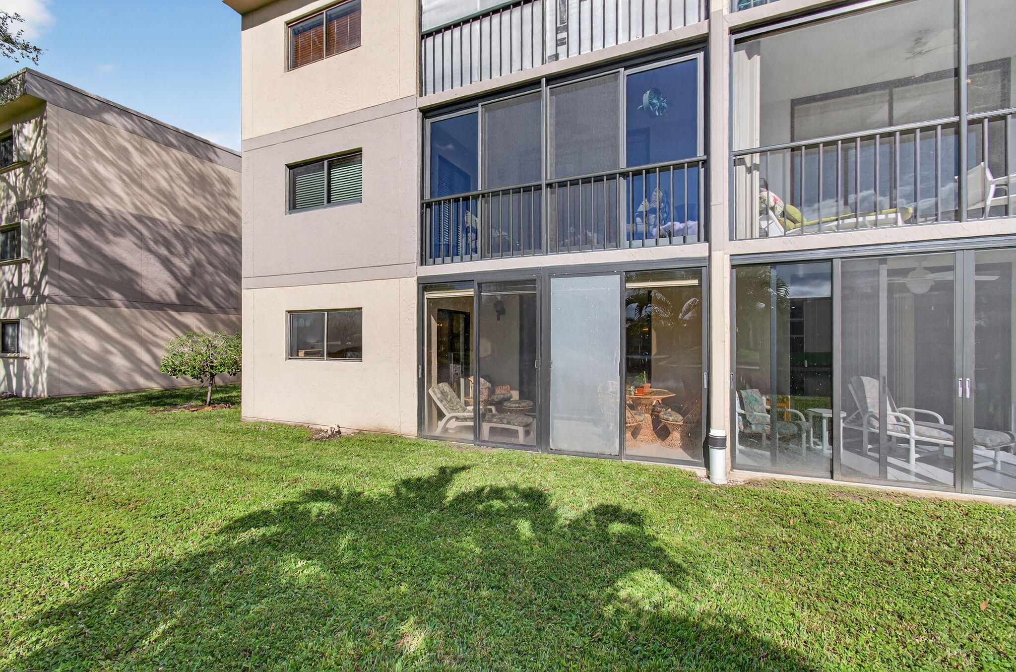 WATERSEDGE AT THE LAKES O - Residential