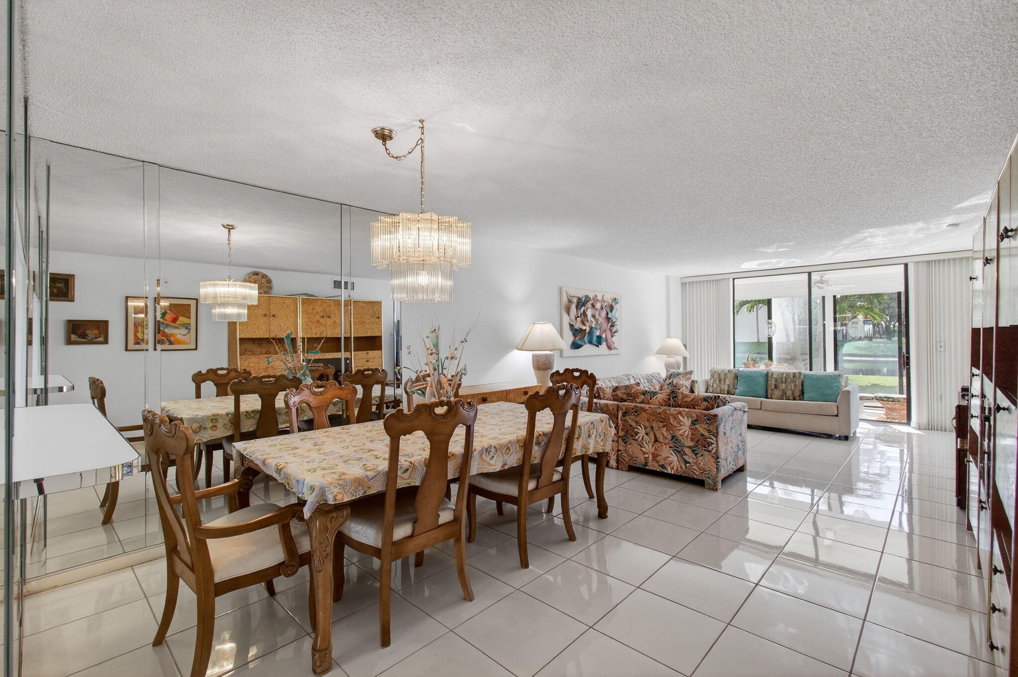 WATERSEDGE AT THE LAKES O - Residential