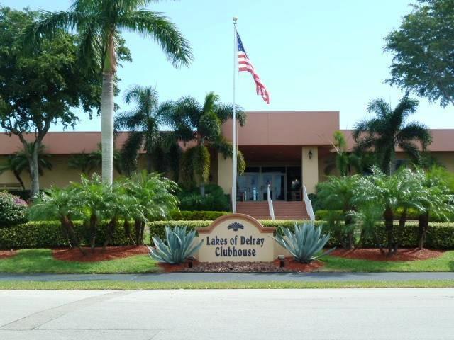 LAKES OF DELRAY WATERSEDG - Residential