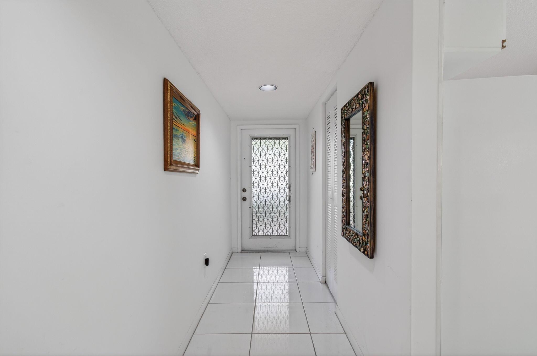 LAKES OF DELRAY WATERSEDG - Residential