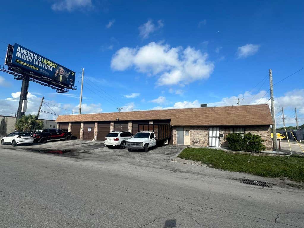 Photo of 4493 NW 8TH Avenue #4, Oakland Park, FL 33309 (MLS # B26062658)