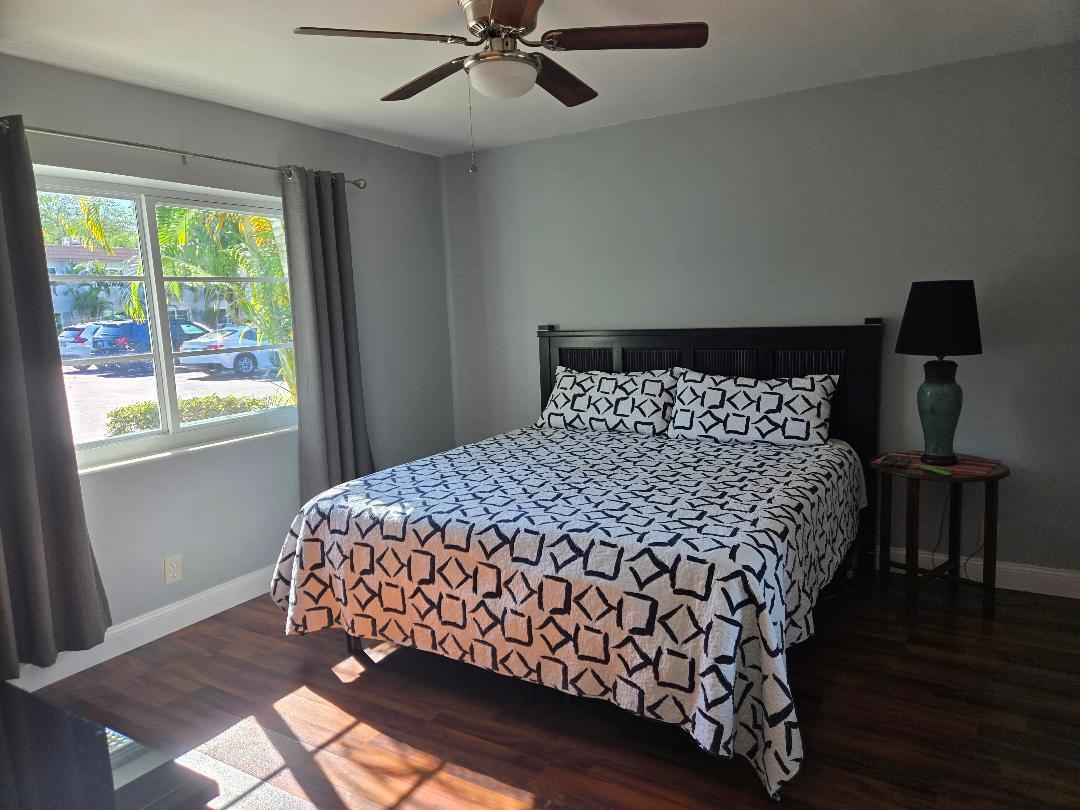 Oakland Grove Village - Residential