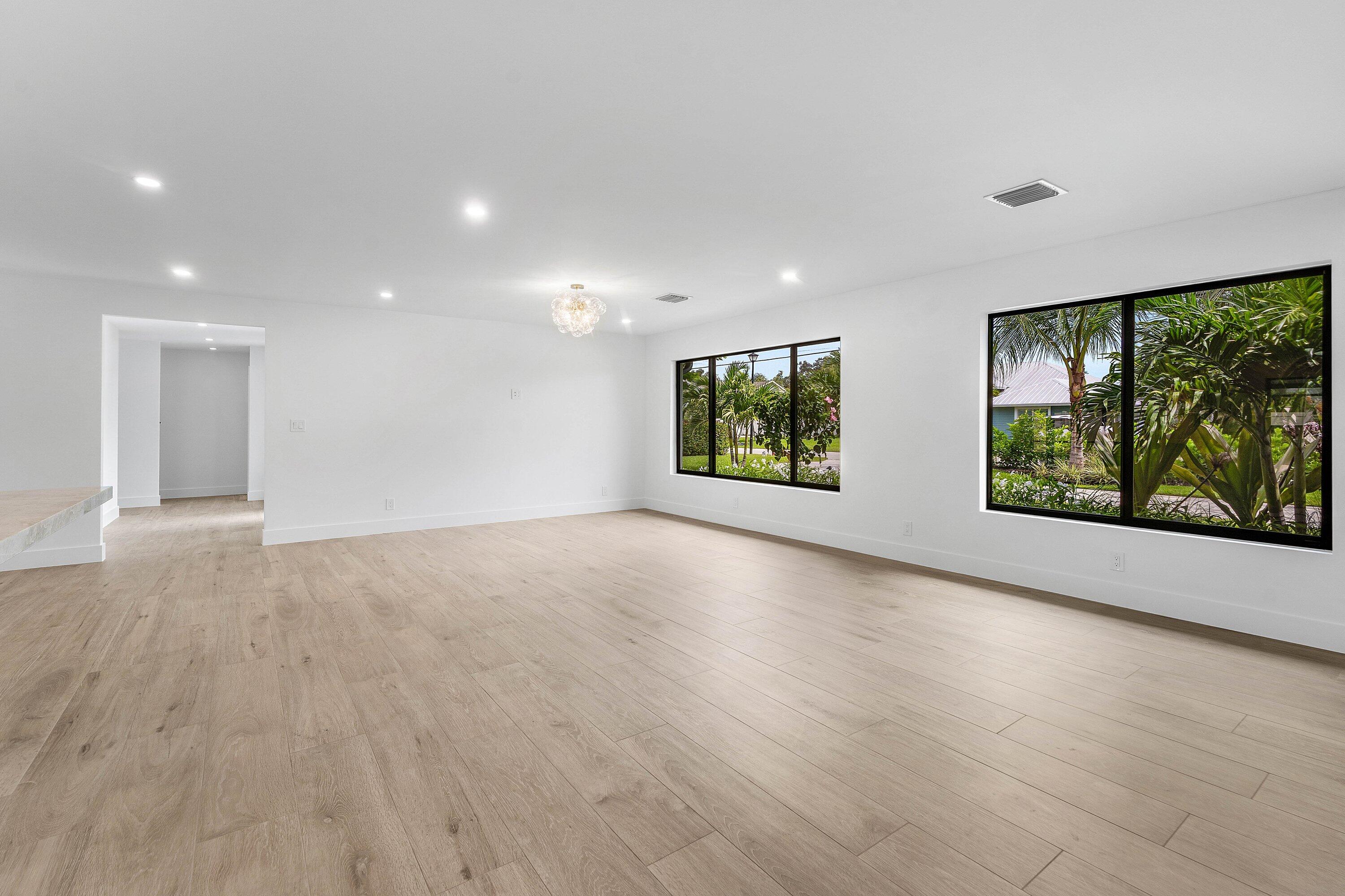111 FAIRVIEW W