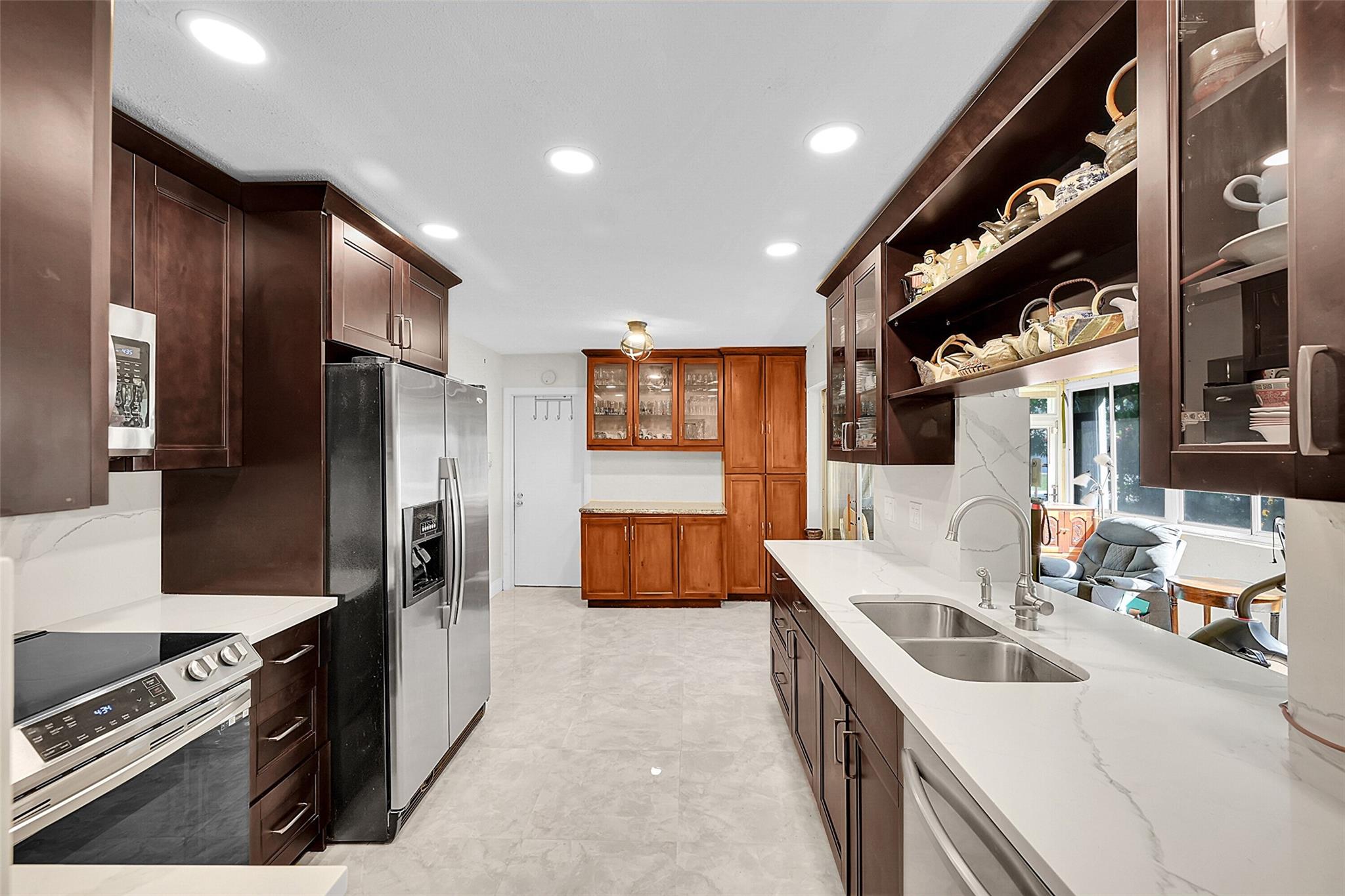 Westwood Commy 4-A 78-42 - Residential
