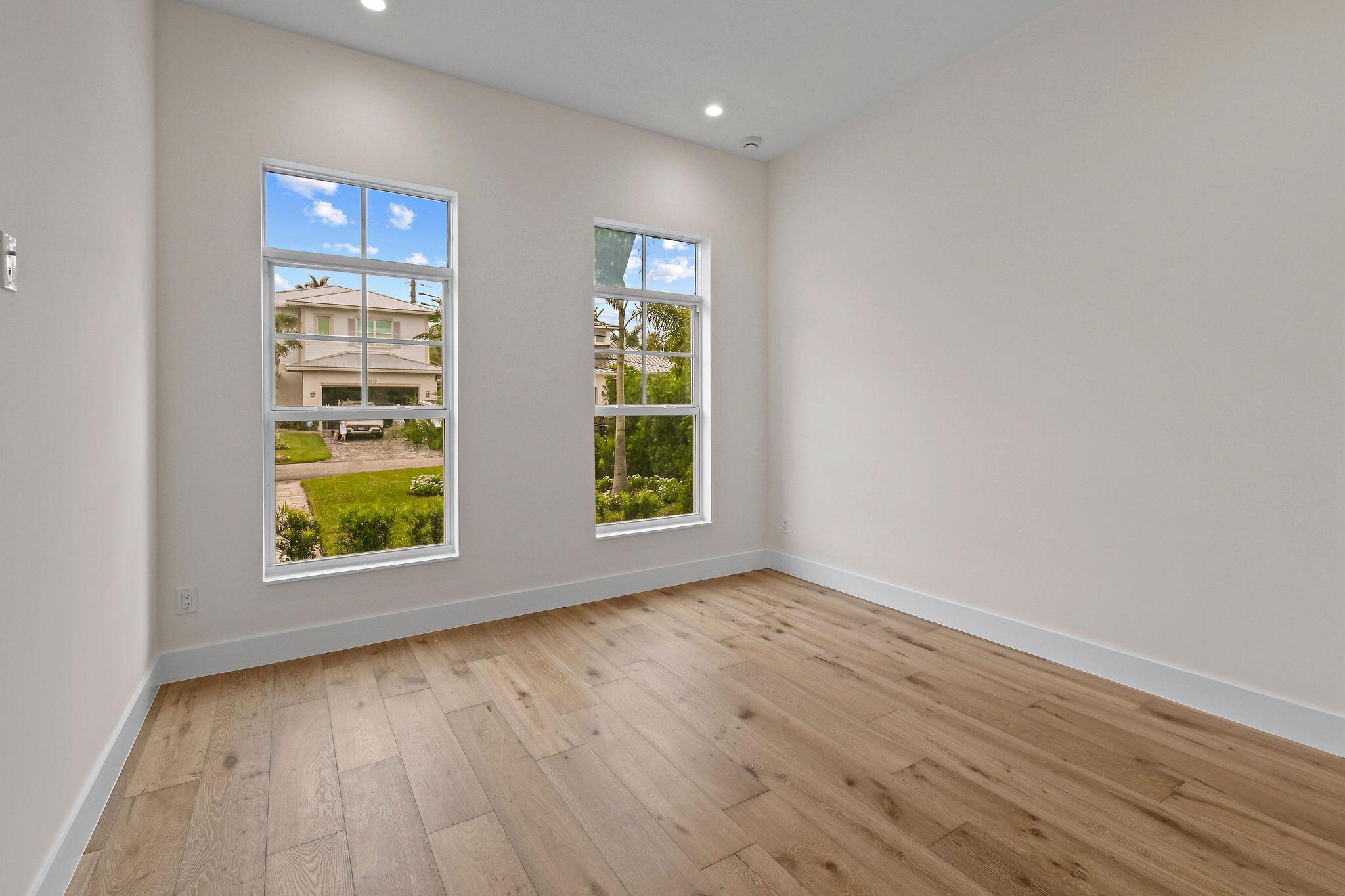 WATERWAY VILLAGE - Residential