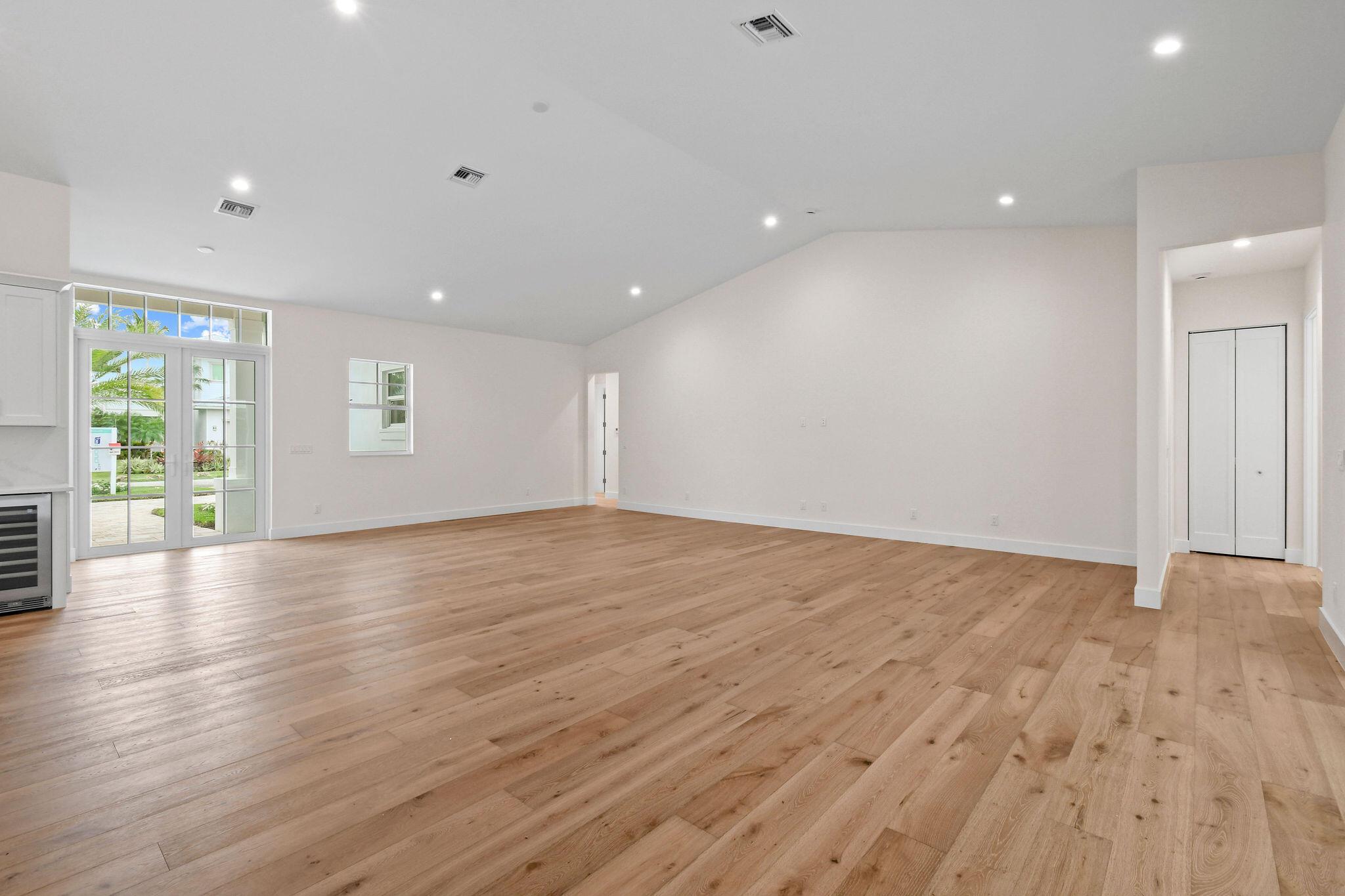 WATERWAY VILLAGE - Residential