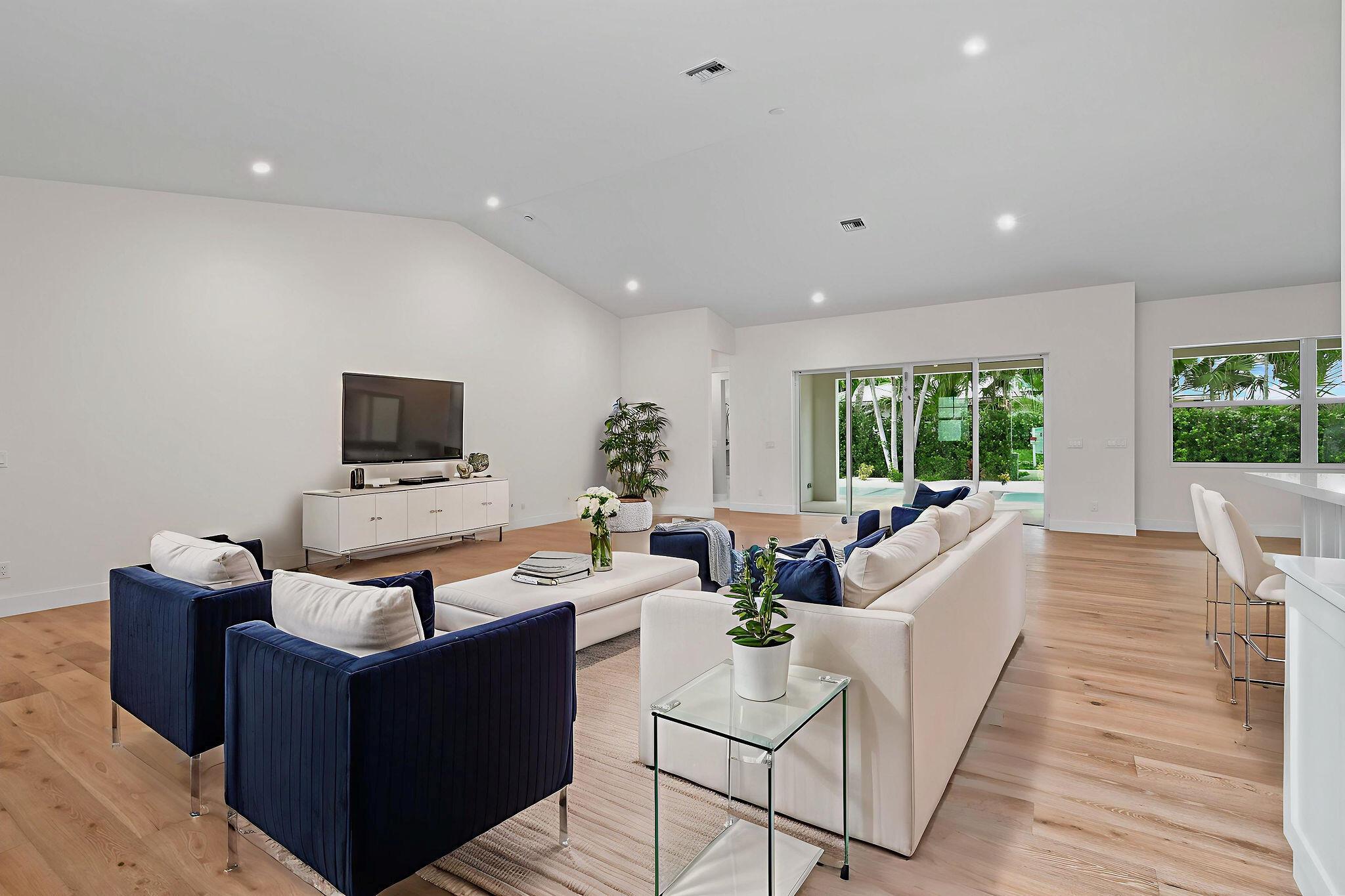 WATERWAY VILLAGE - Residential