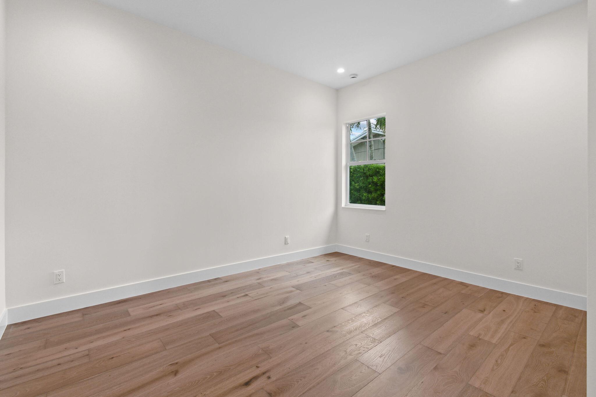 WATERWAY VILLAGE - Residential