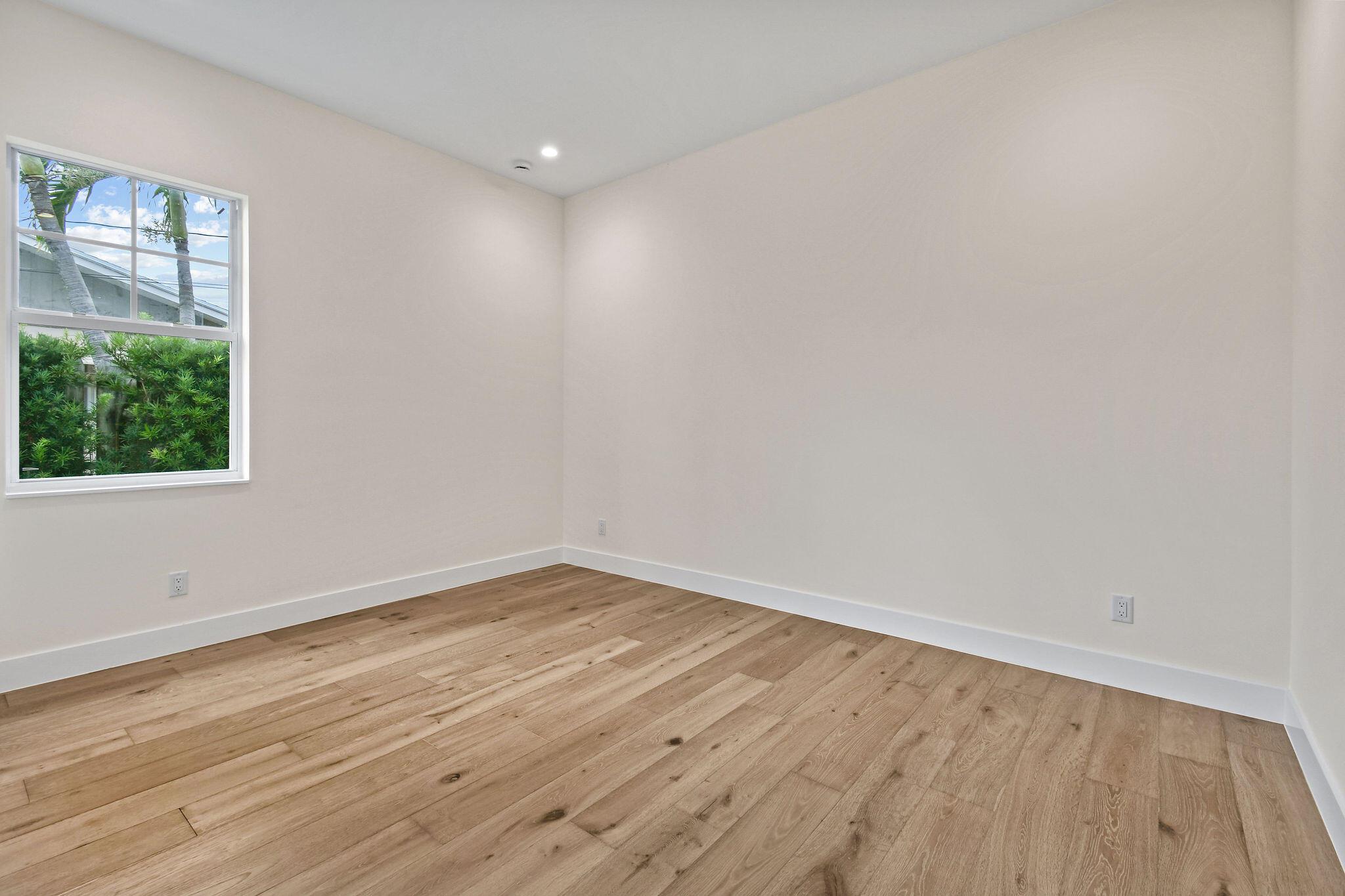 WATERWAY VILLAGE - Residential