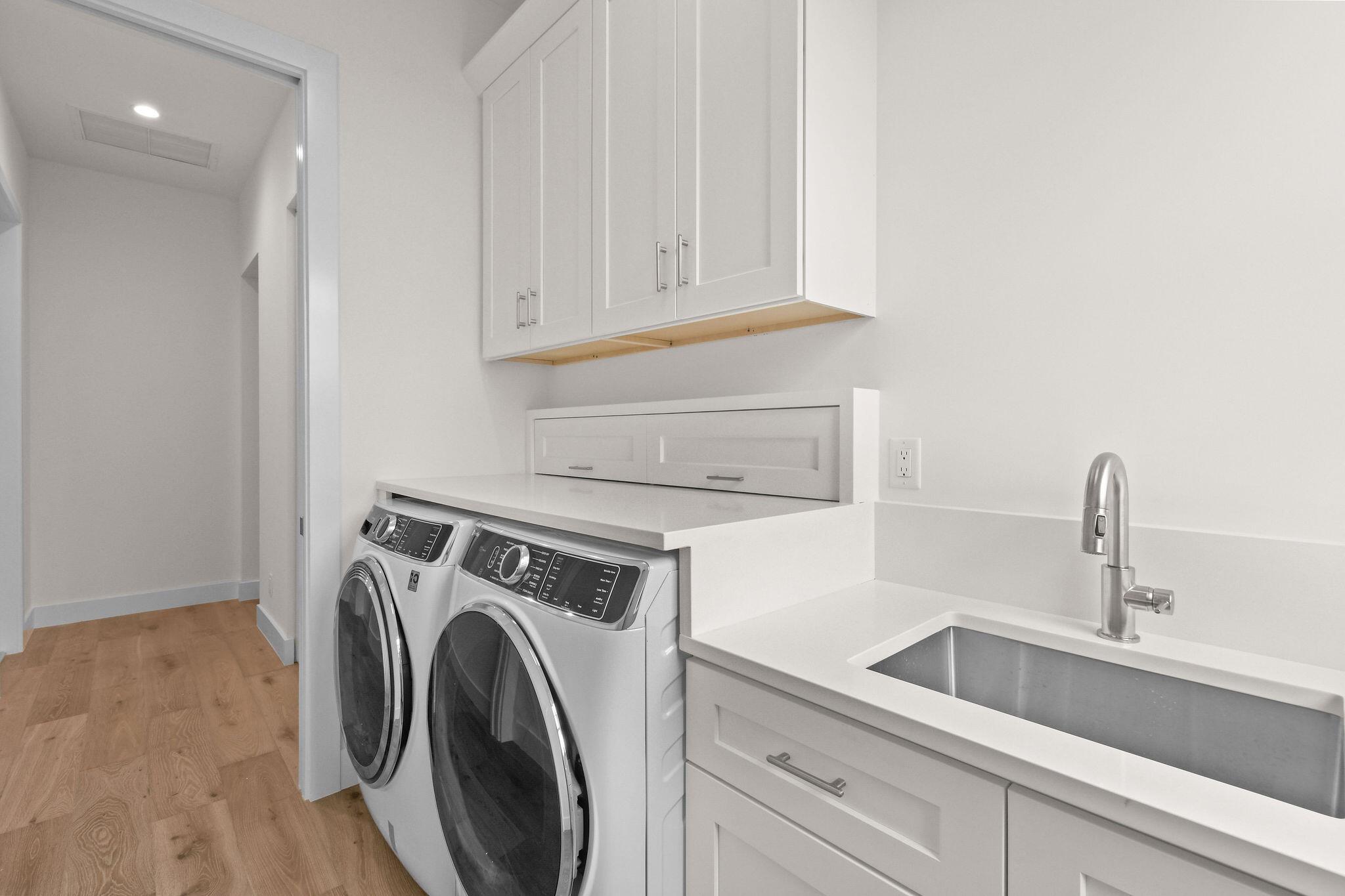 WATERWAY VILLAGE - Residential