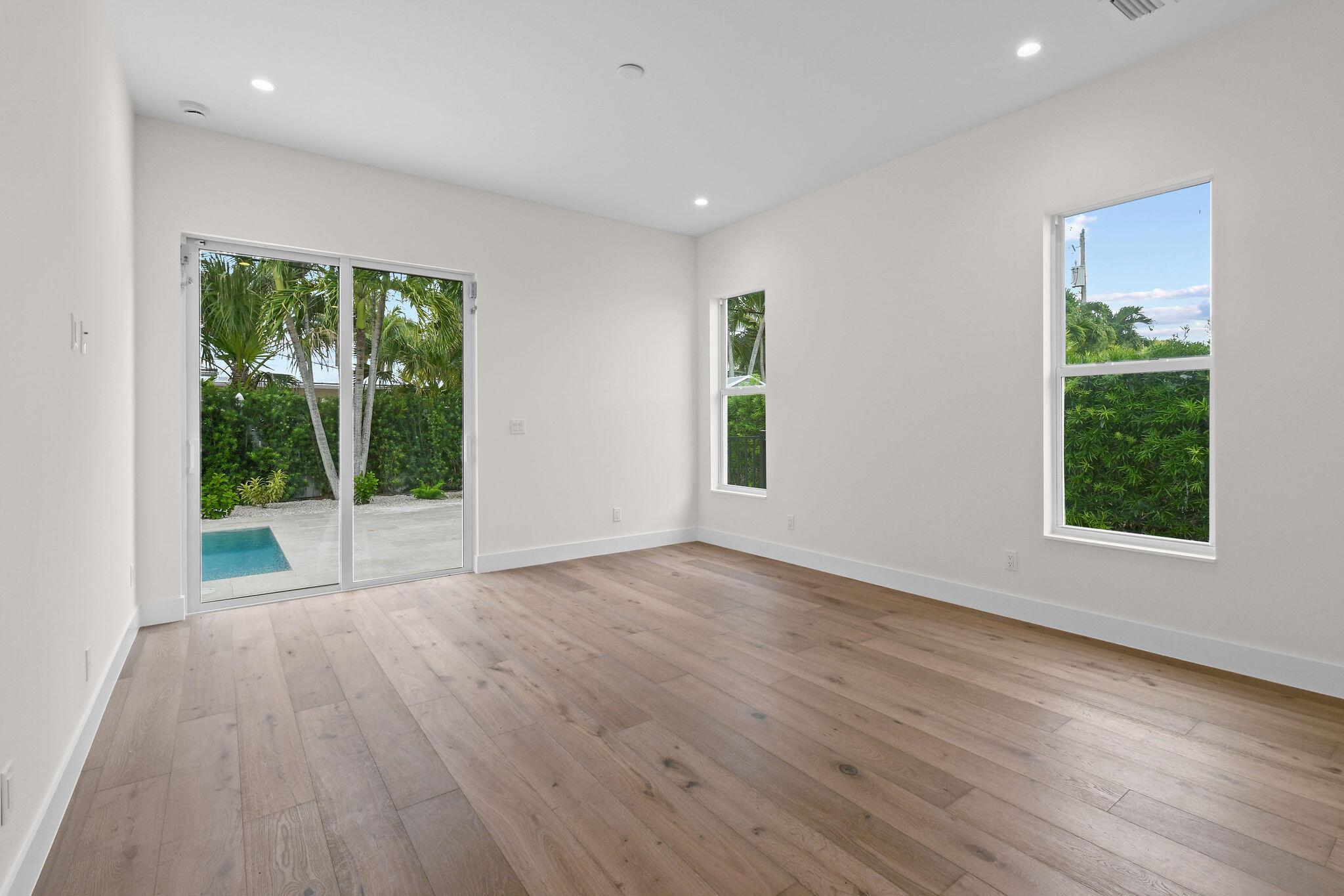 WATERWAY VILLAGE - Residential