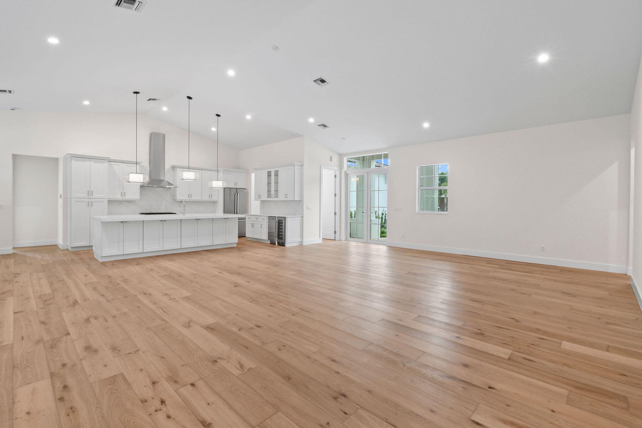 WATERWAY VILLAGE - Residential