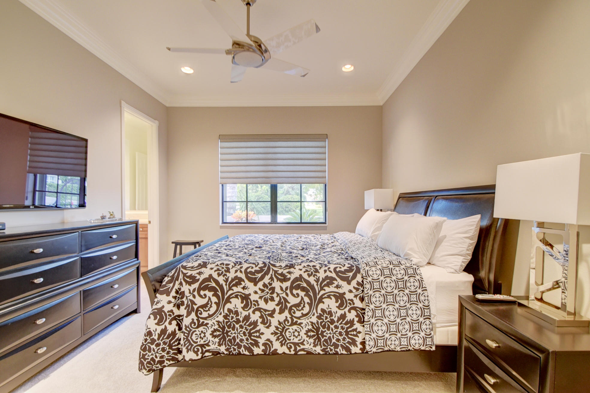 Four Seasons/Tivoli Isles - Residential