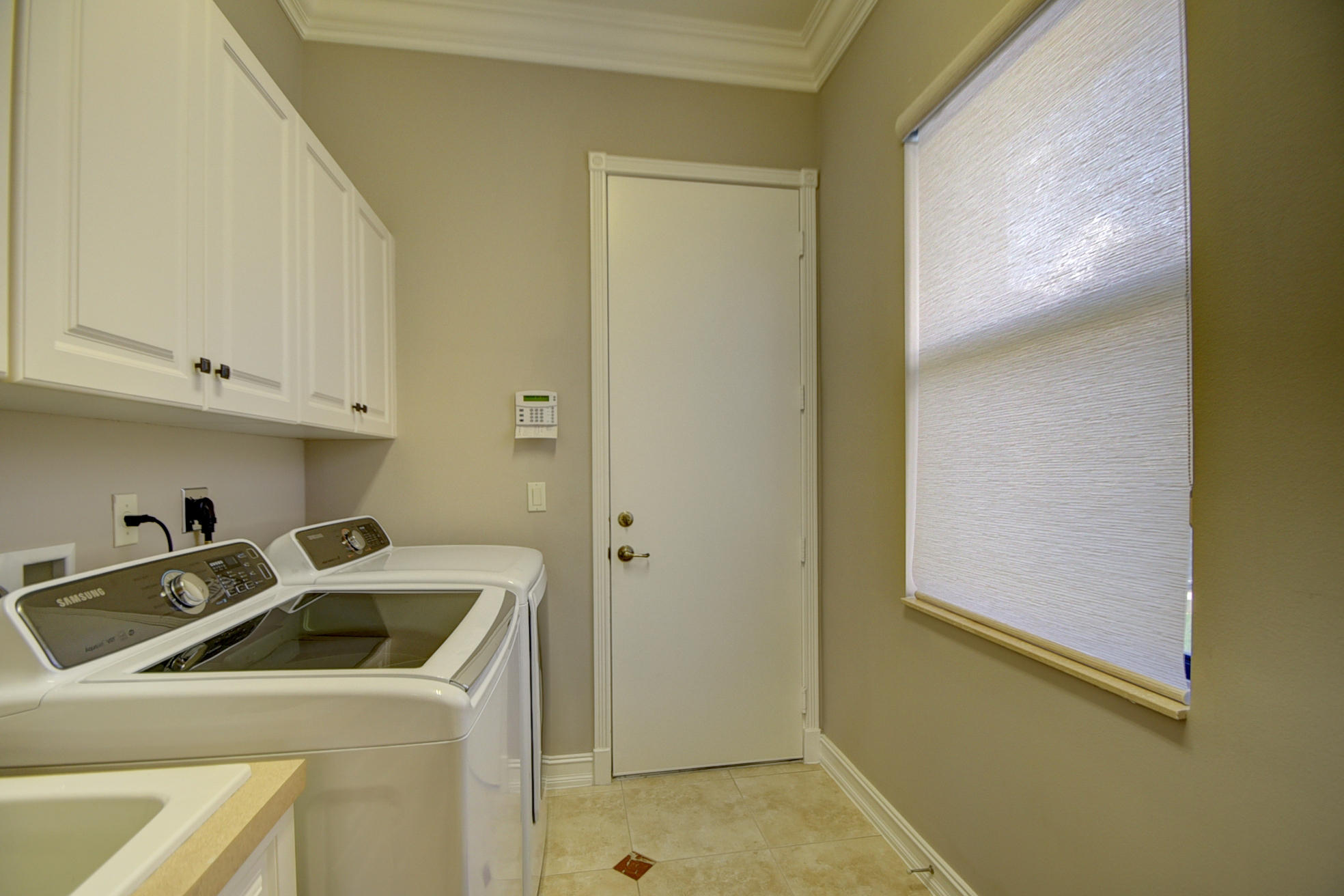 Four Seasons/Tivoli Isles - Residential