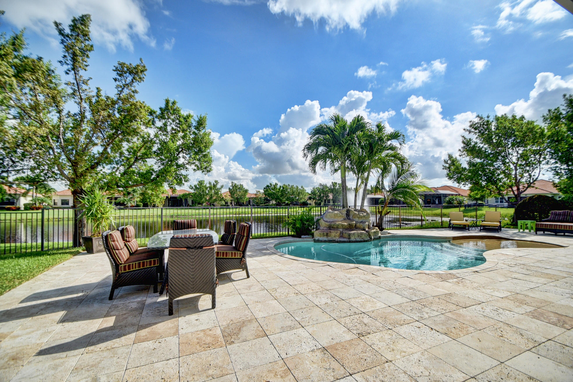 Four Seasons/Tivoli Isles - Residential