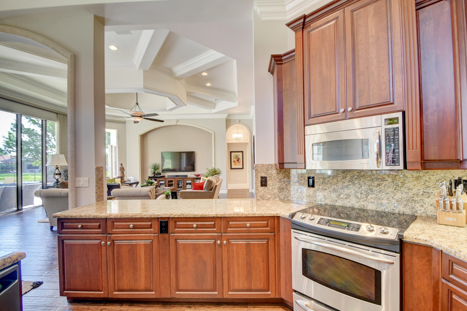 Four Seasons/Tivoli Isles - Residential