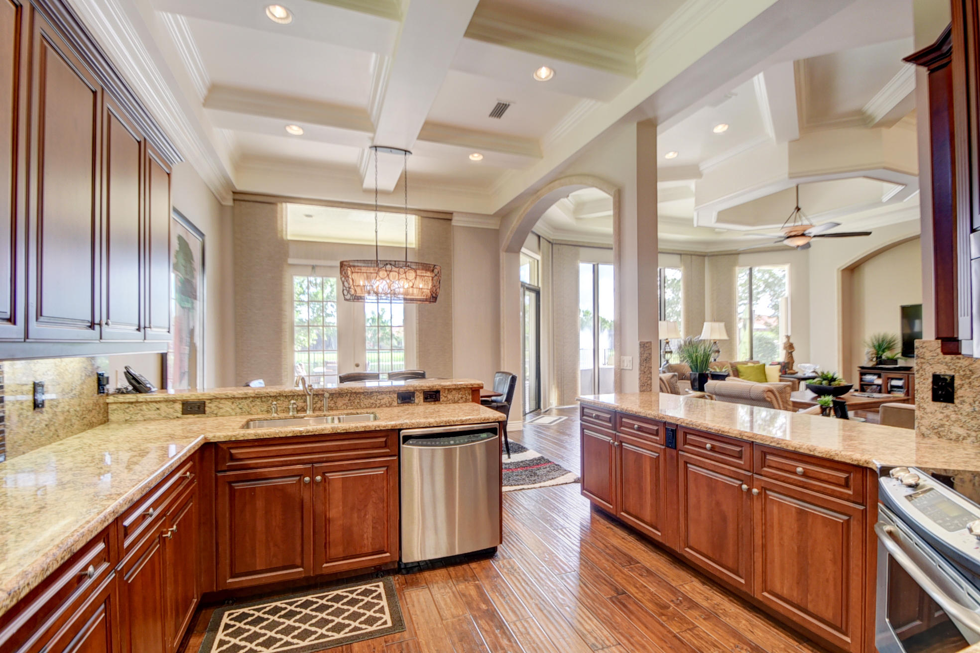 Four Seasons/Tivoli Isles - Residential