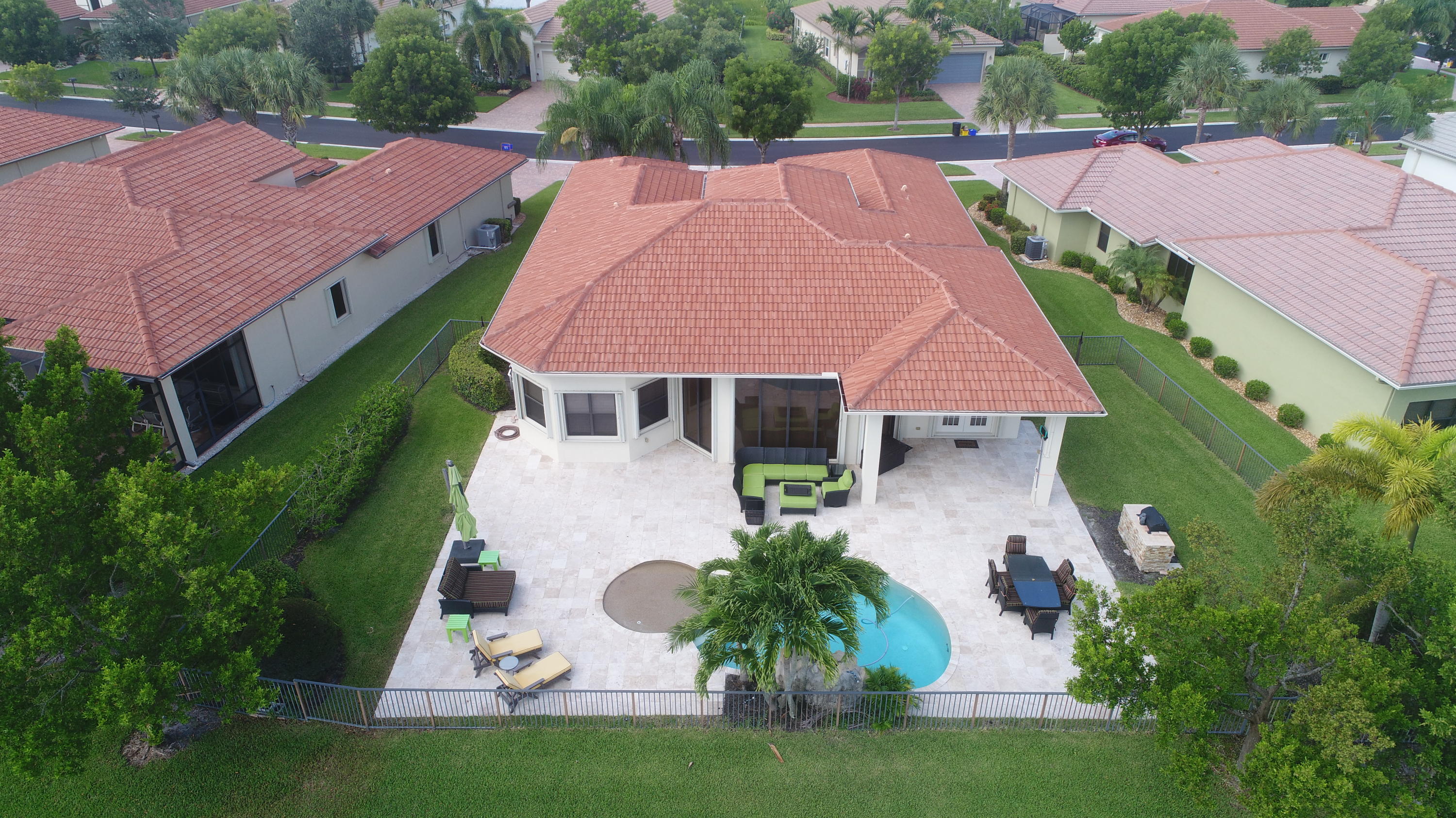 Four Seasons/Tivoli Isles - Residential