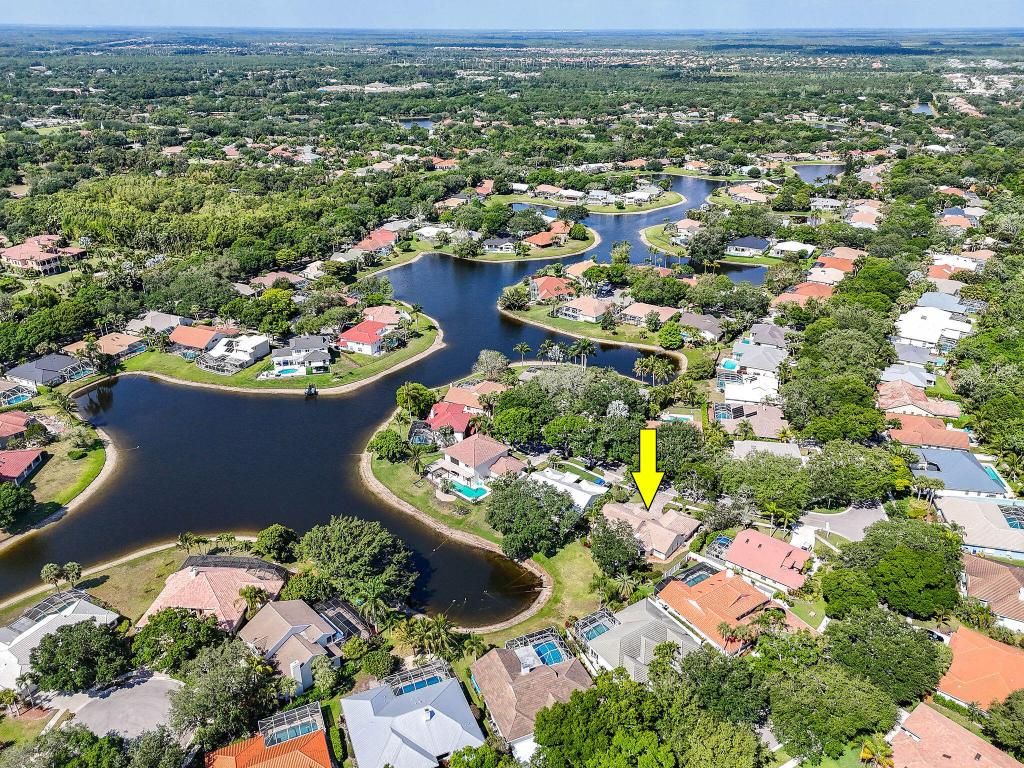 Photo of 18934 Loblolly Bay Court, Jupiter, FL 33458 (MLS # R11085561)