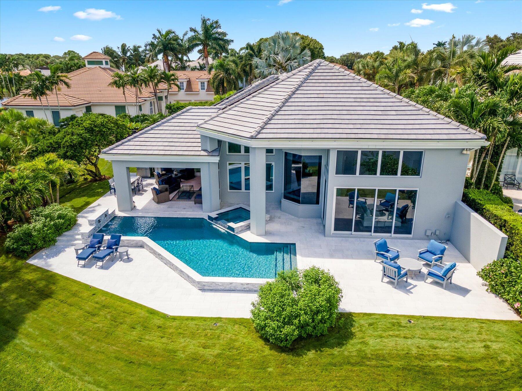 LOXAHATCHEE CLUB AT MAPLE - Residential