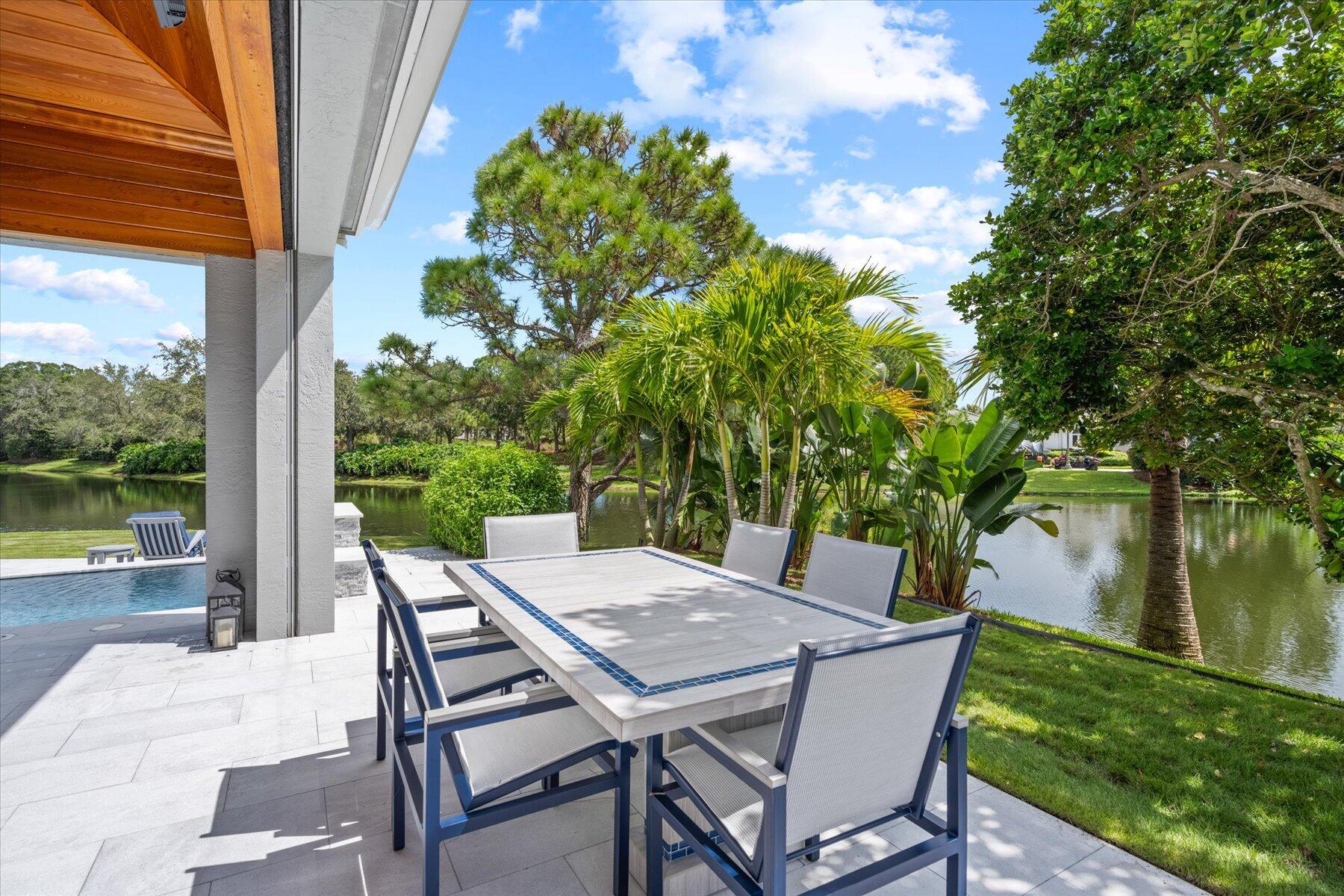 LOXAHATCHEE CLUB AT MAPLE - Residential