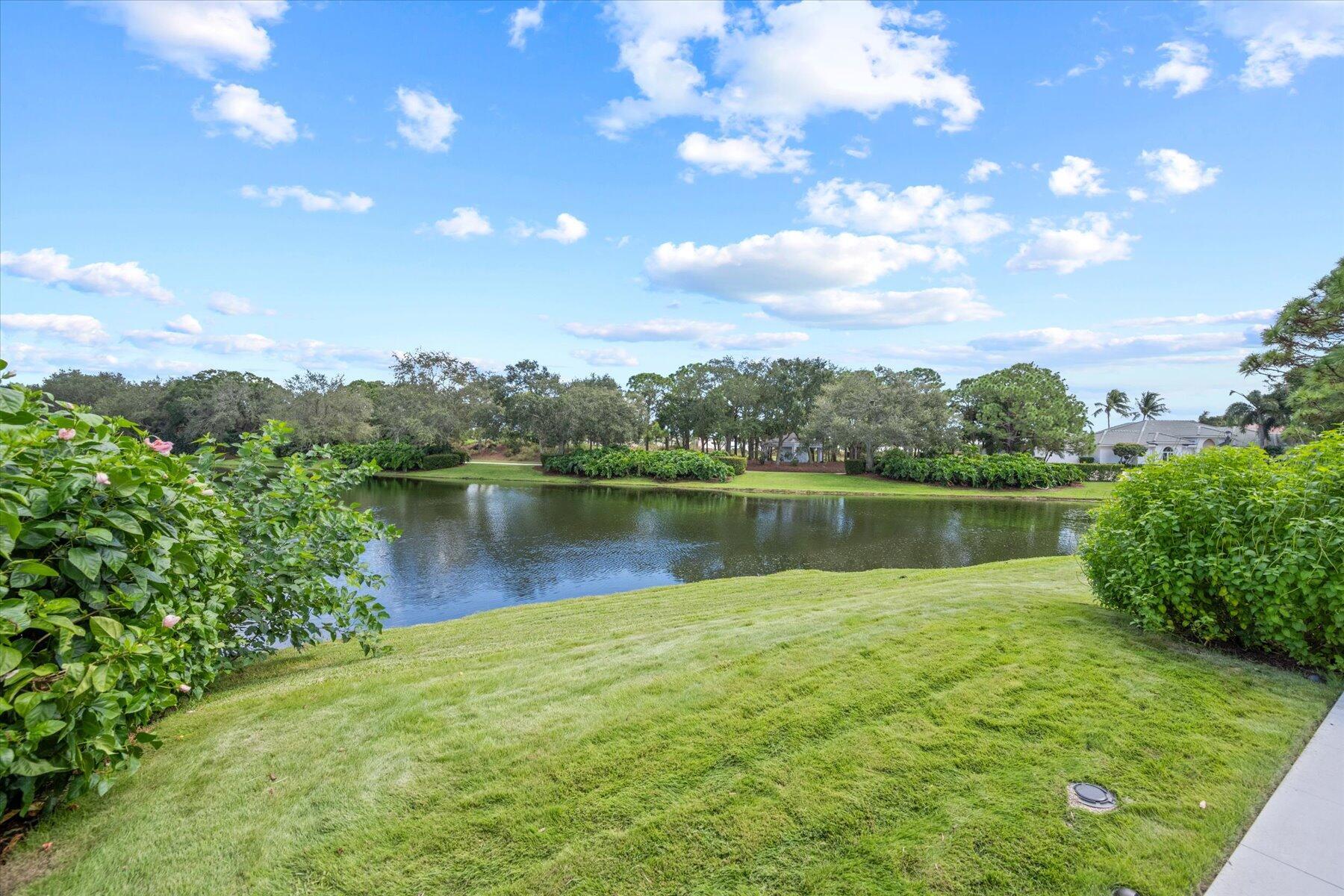 LOXAHATCHEE CLUB AT MAPLE - Residential