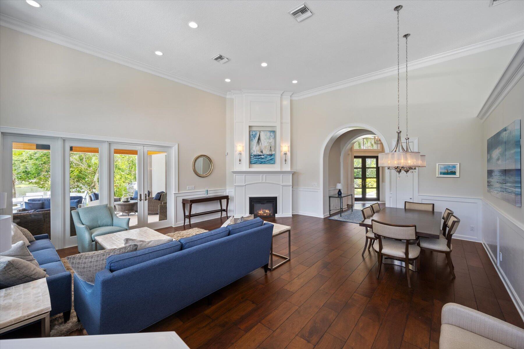 LOXAHATCHEE CLUB AT MAPLE - Residential