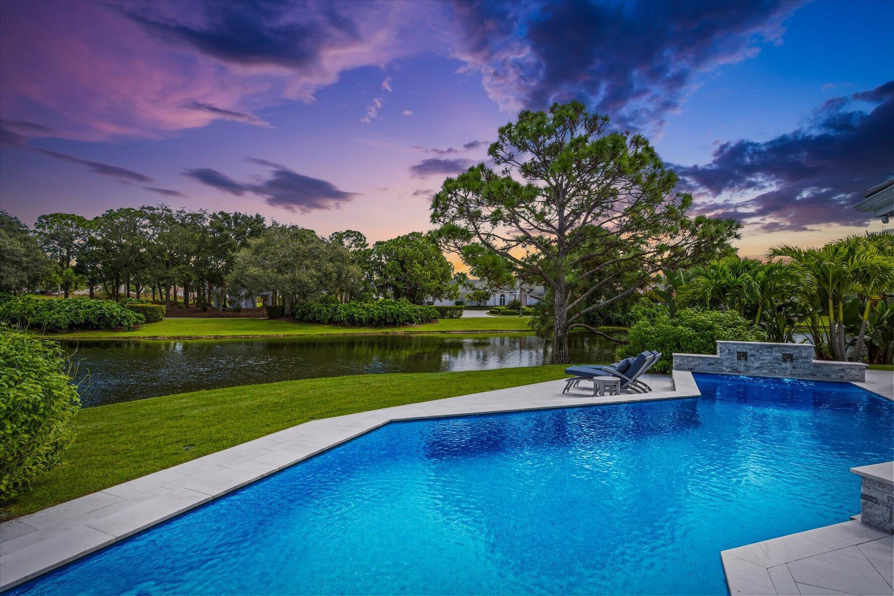 LOXAHATCHEE CLUB AT MAPLE - Residential