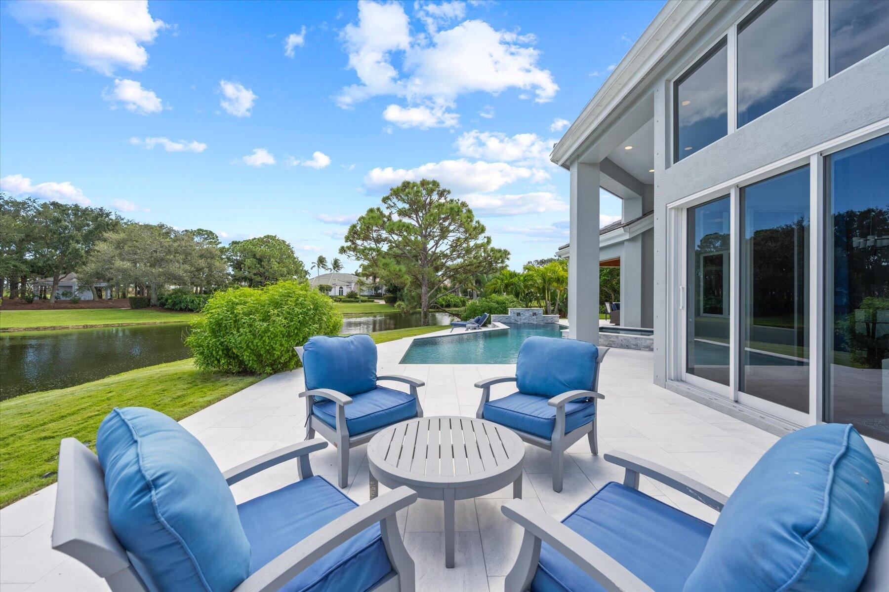 LOXAHATCHEE CLUB AT MAPLE - Residential