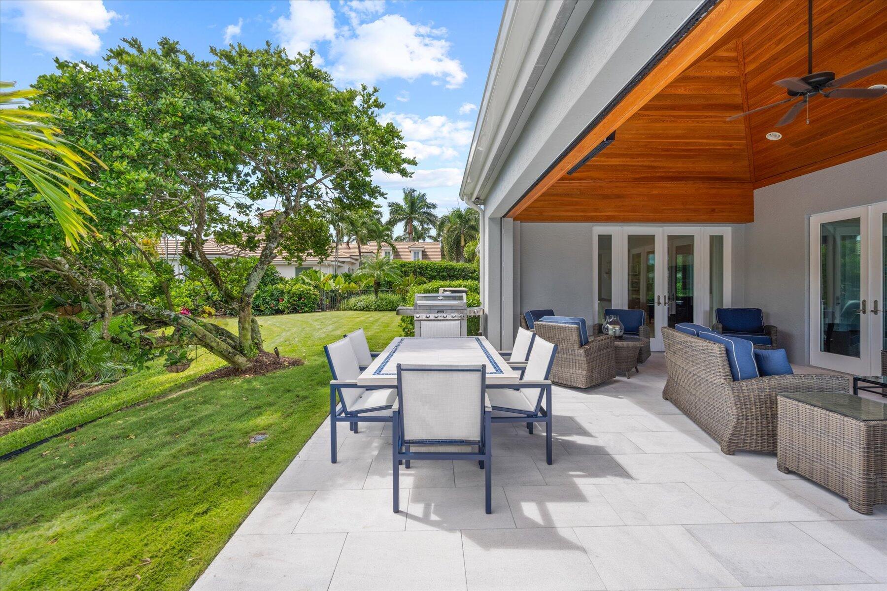 LOXAHATCHEE CLUB AT MAPLE - Residential