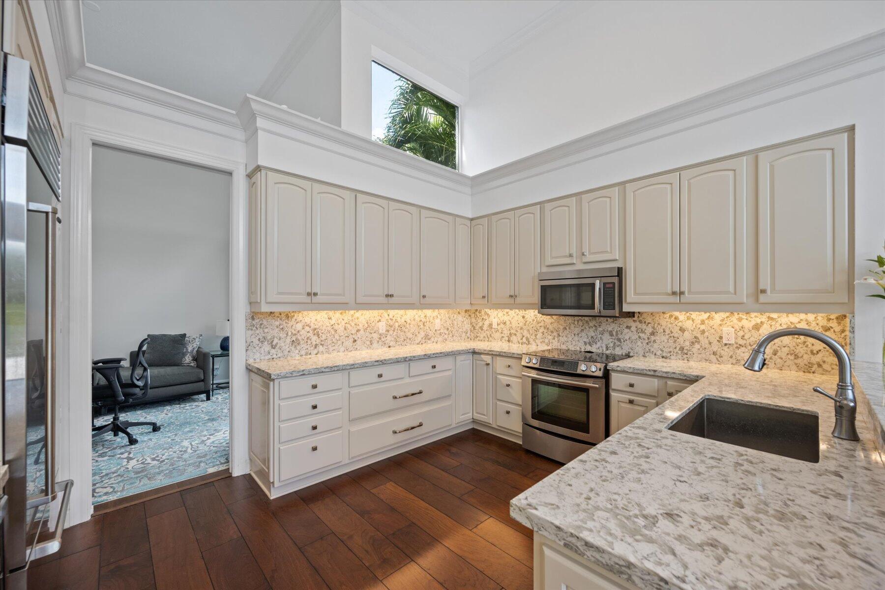 LOXAHATCHEE CLUB AT MAPLE - Residential