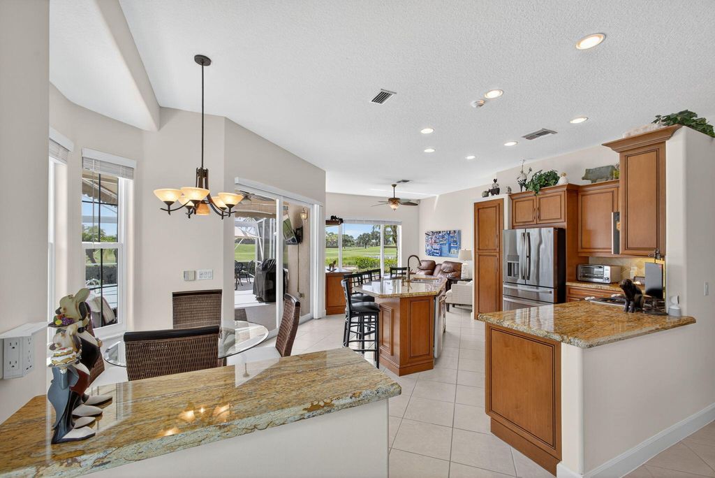 Photo of 902 Augusta Pointe Drive, Palm Beach Gardens, FL 33418 (MLS # R11118944)