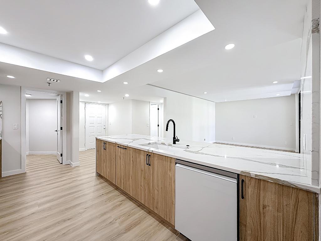 LAVERS RESORT & RACQUET CLUB - Residential