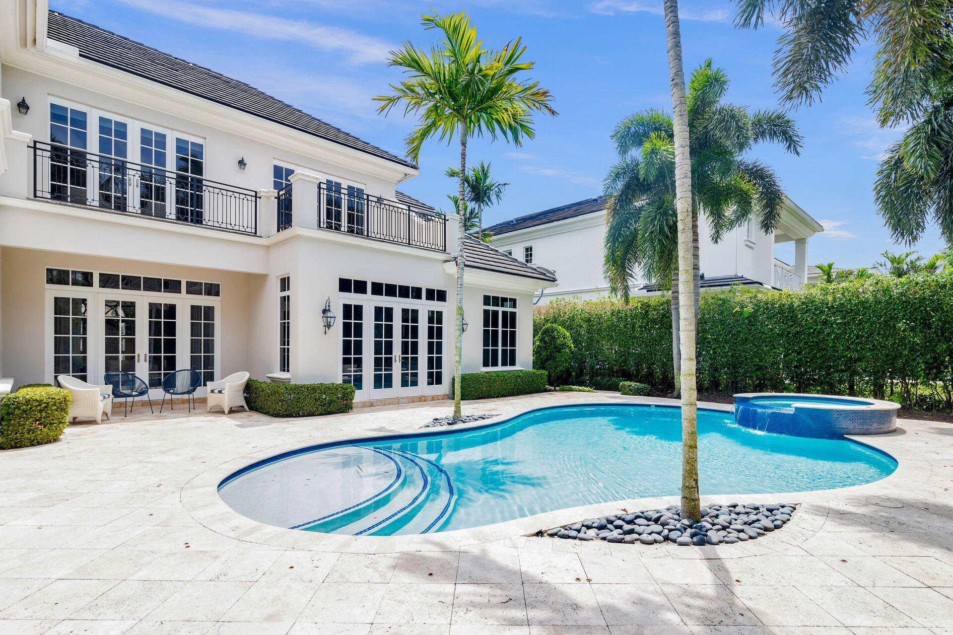 ROYAL PALM YACHT & COUNTR - Residential