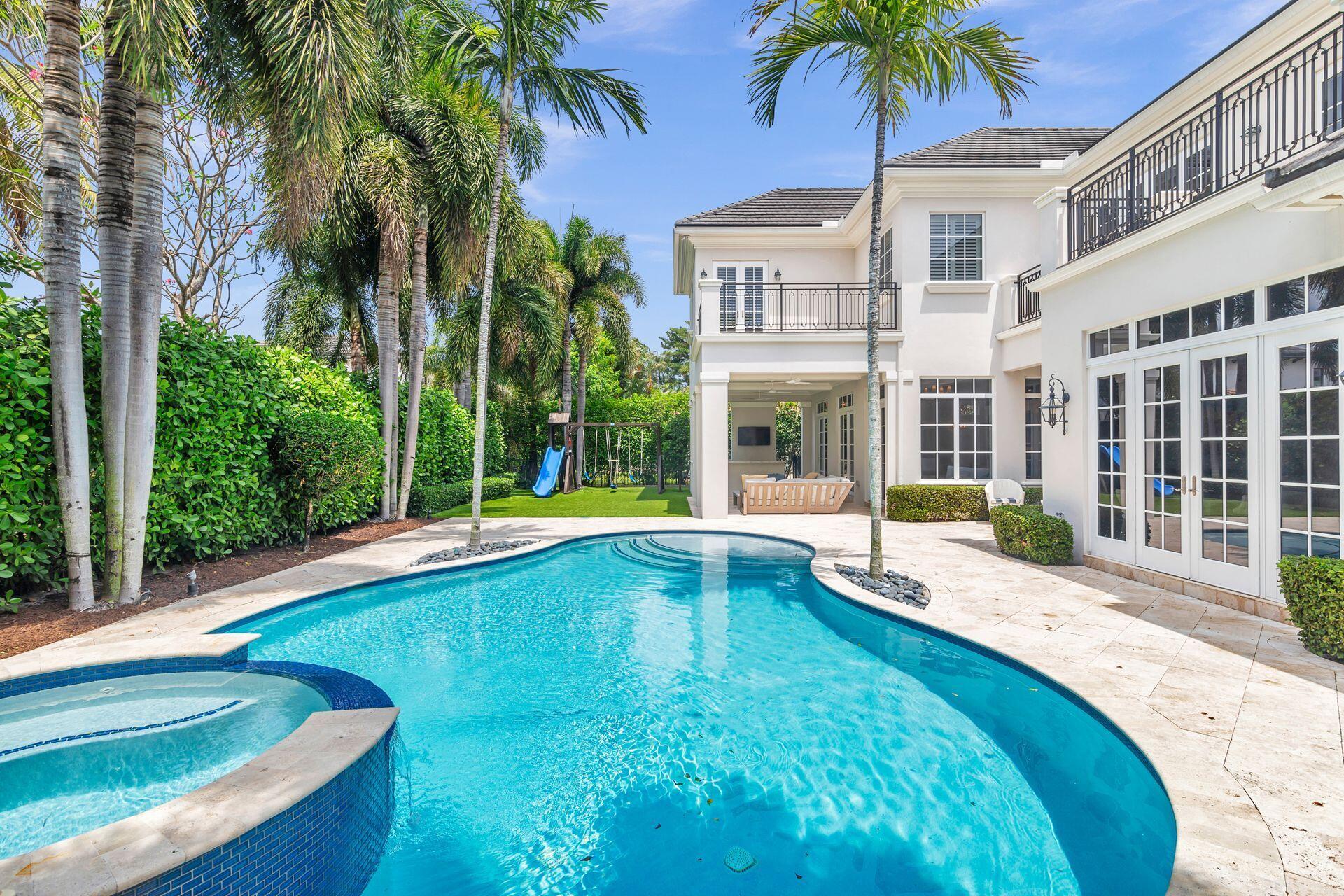 ROYAL PALM YACHT & COUNTR - Residential