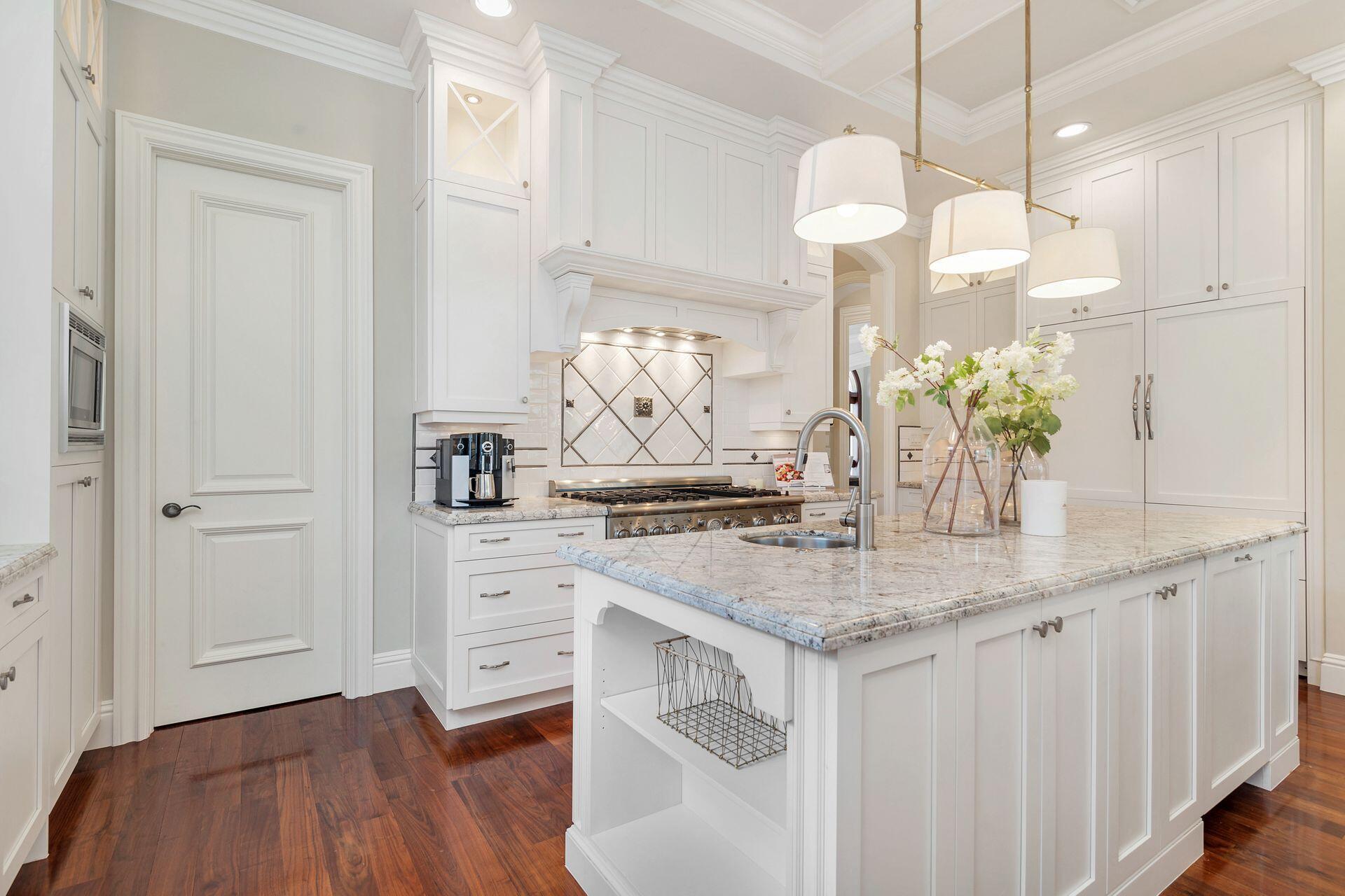 ROYAL PALM YACHT & COUNTR - Residential