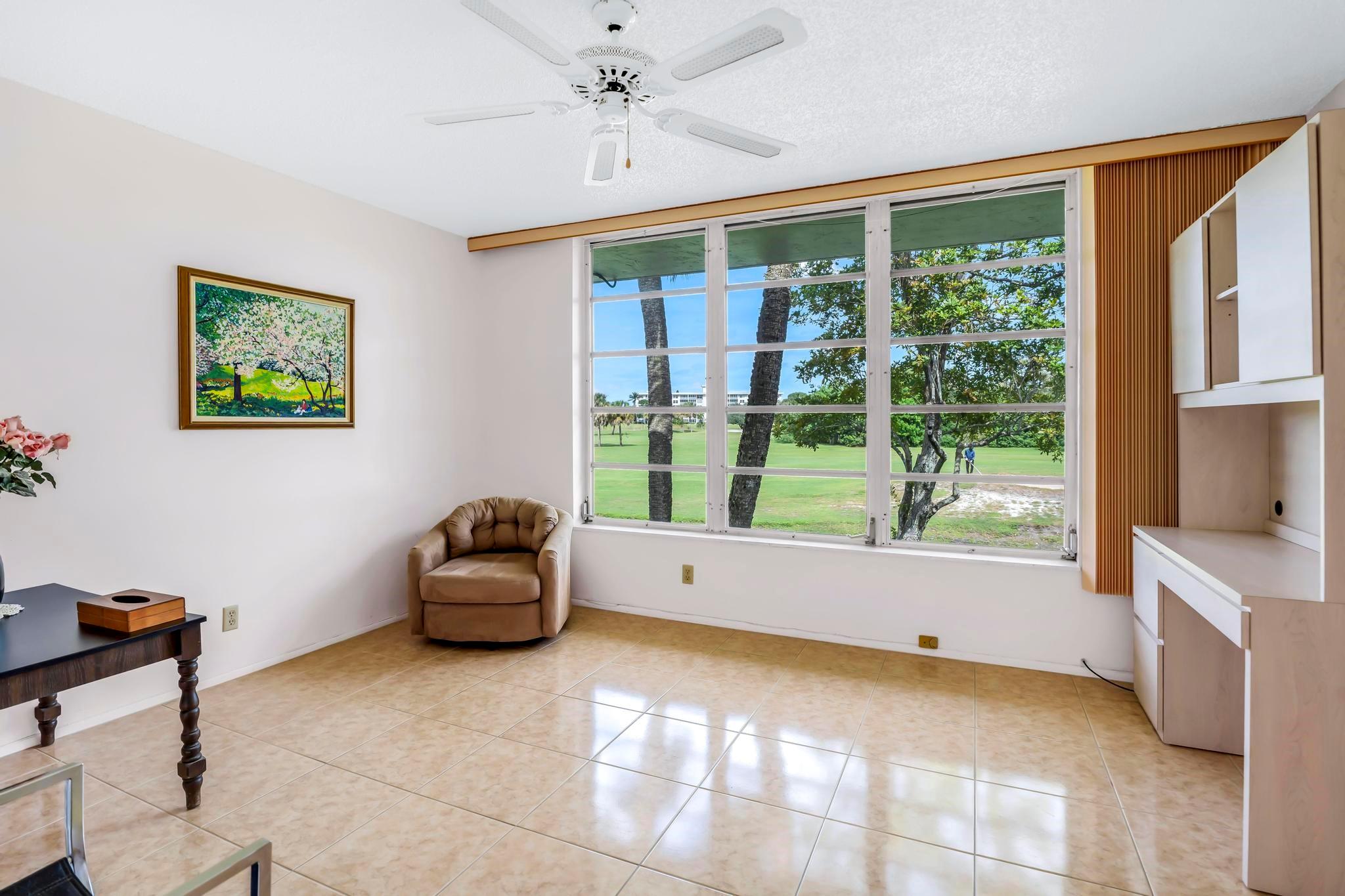 PALM AIRE - Residential