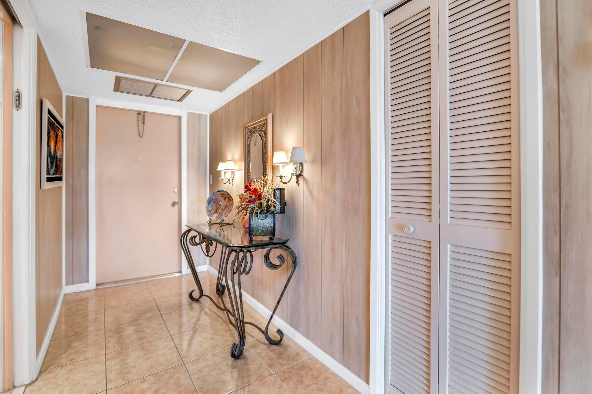 PALM AIRE - Residential