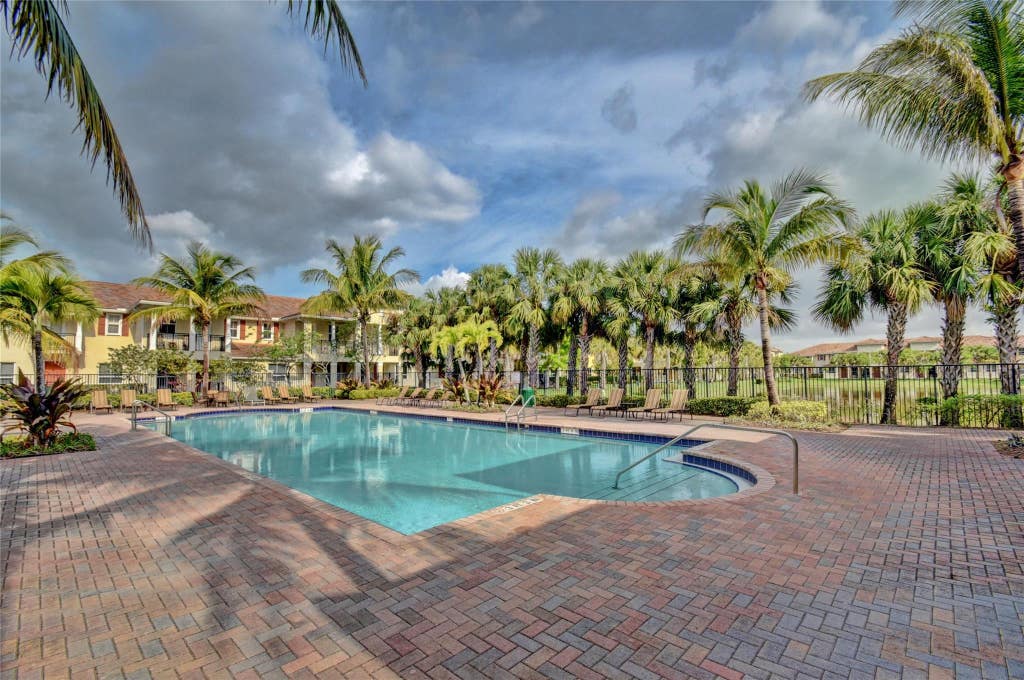 Photo of 4680 Mimosa Place #816, Coconut Creek, FL 33073 (MLS # F10407454)