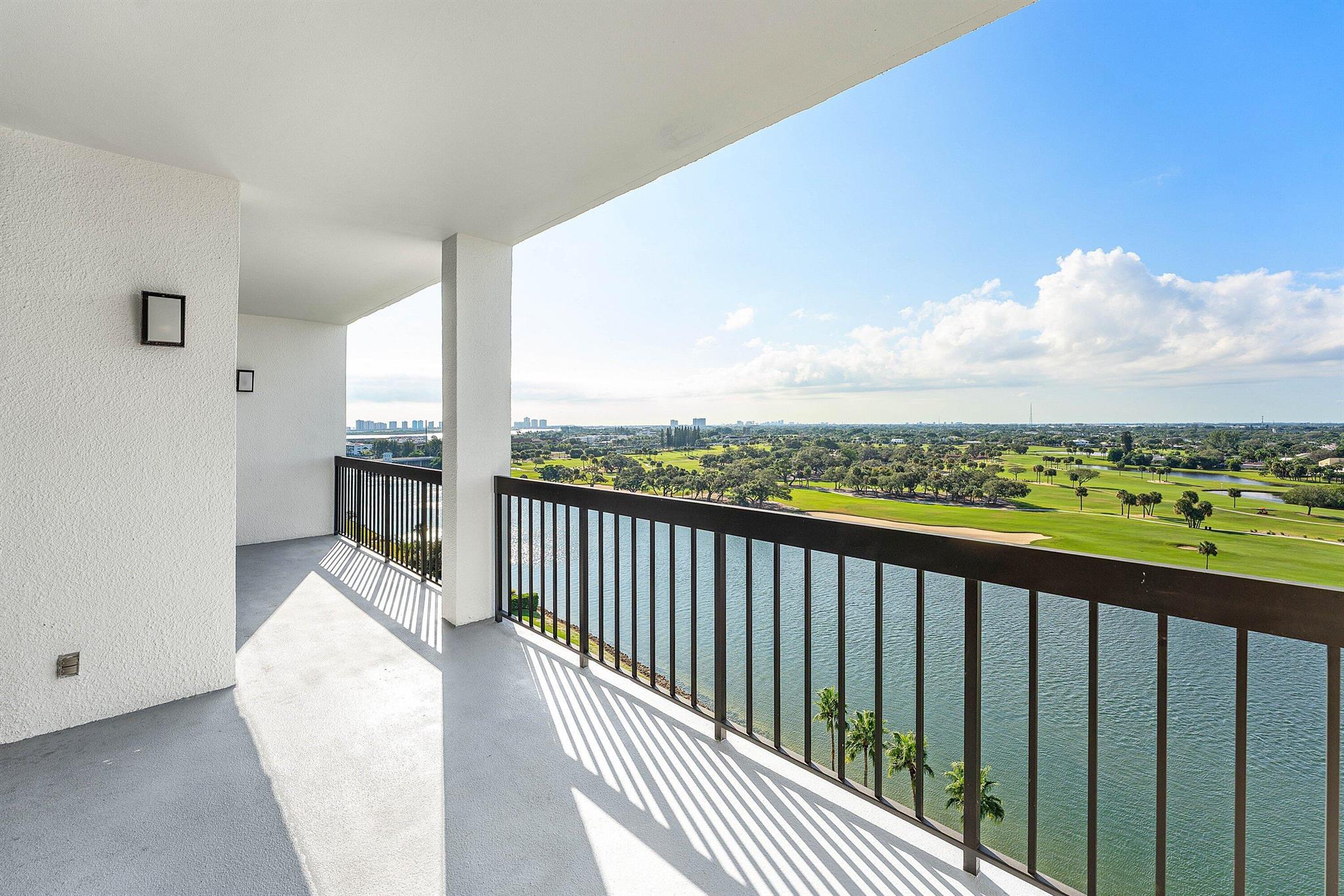 GOVERNORS POINTE CONDO - Residential
