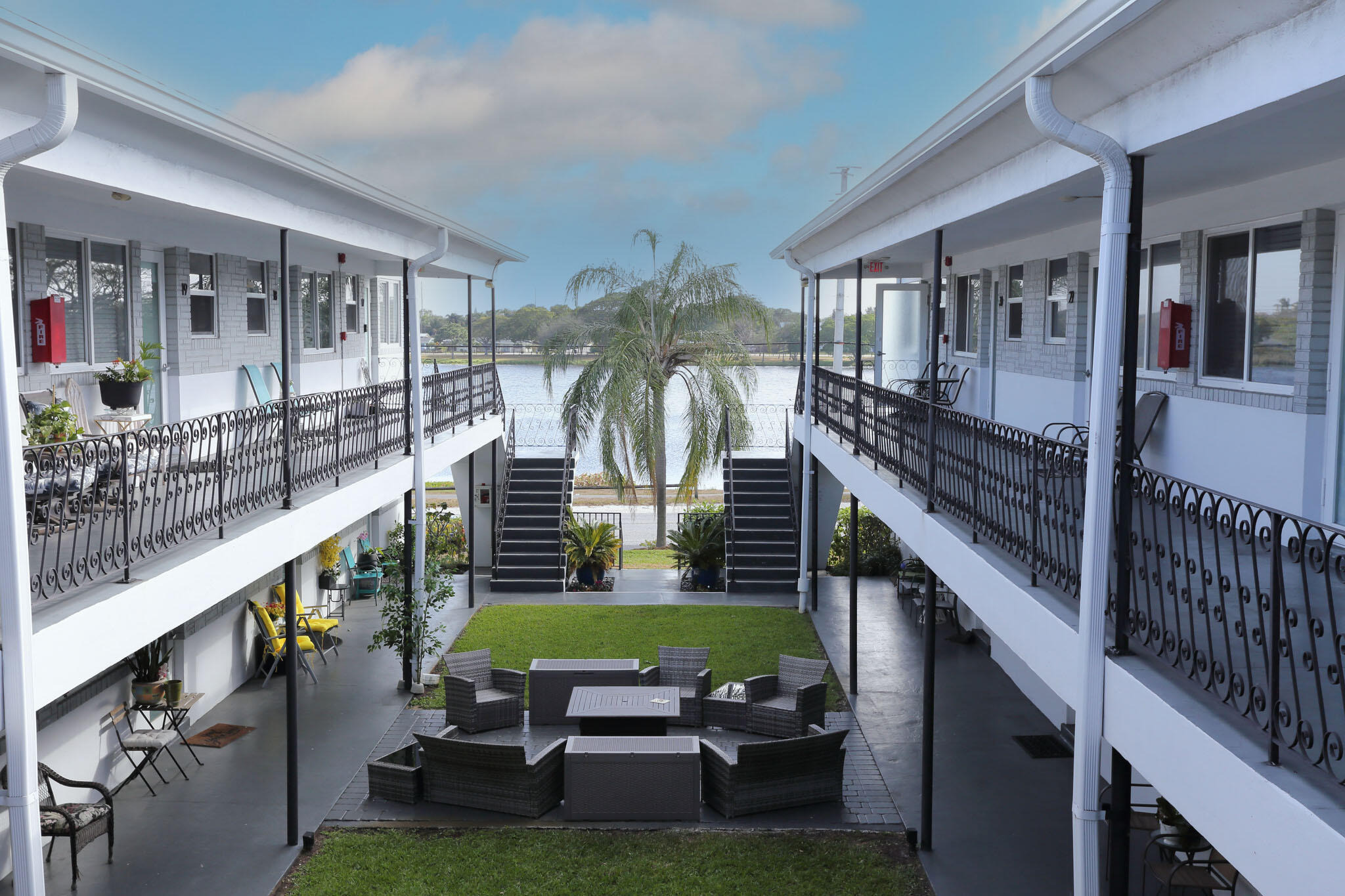 LAKE OSBORNE TOWERS CO OP APTS INC - Residential