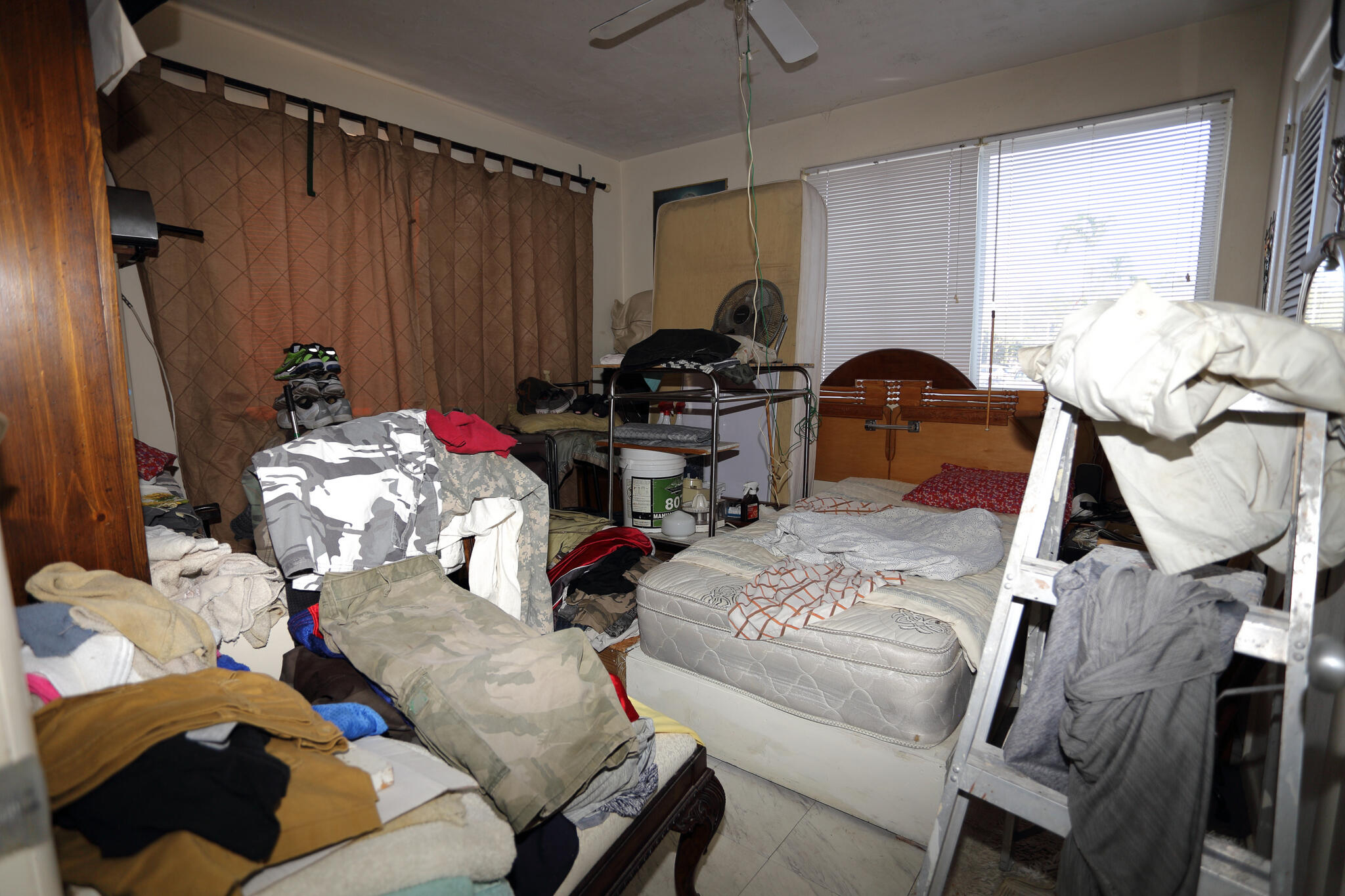 LAKE OSBORNE TOWERS CO OP APTS INC - Residential