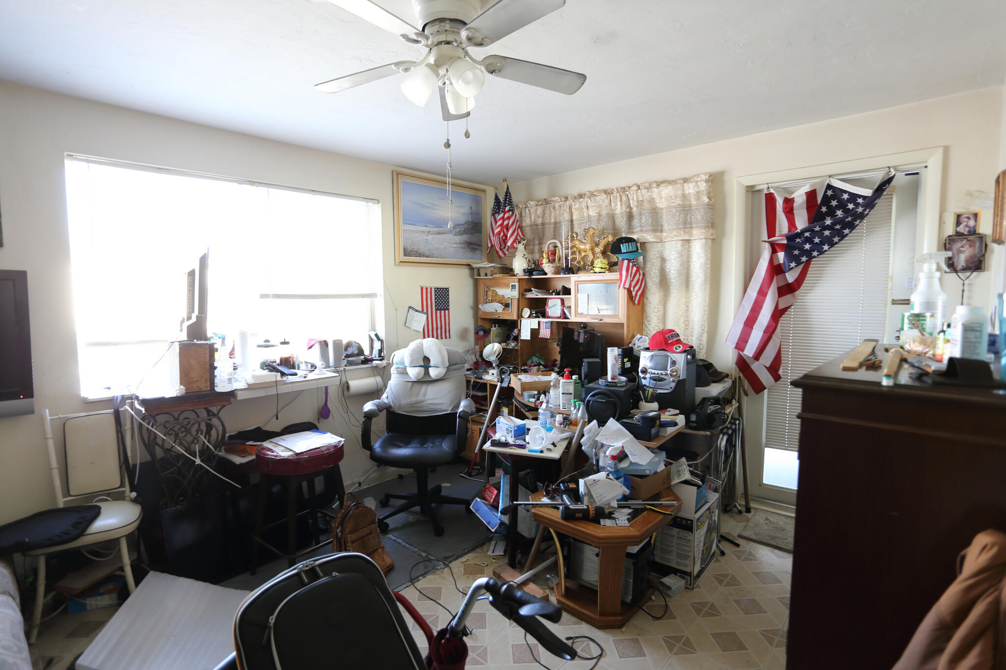 LAKE OSBORNE TOWERS CO OP APTS INC - Residential