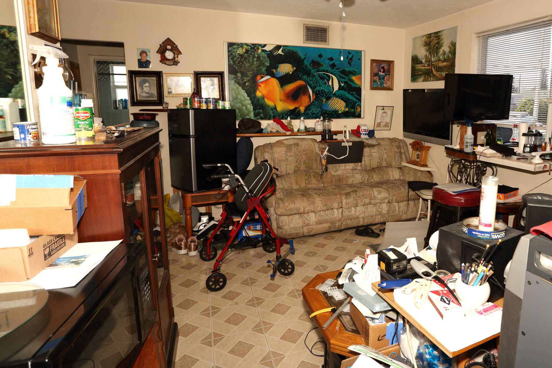 LAKE OSBORNE TOWERS CO OP APTS INC - Residential