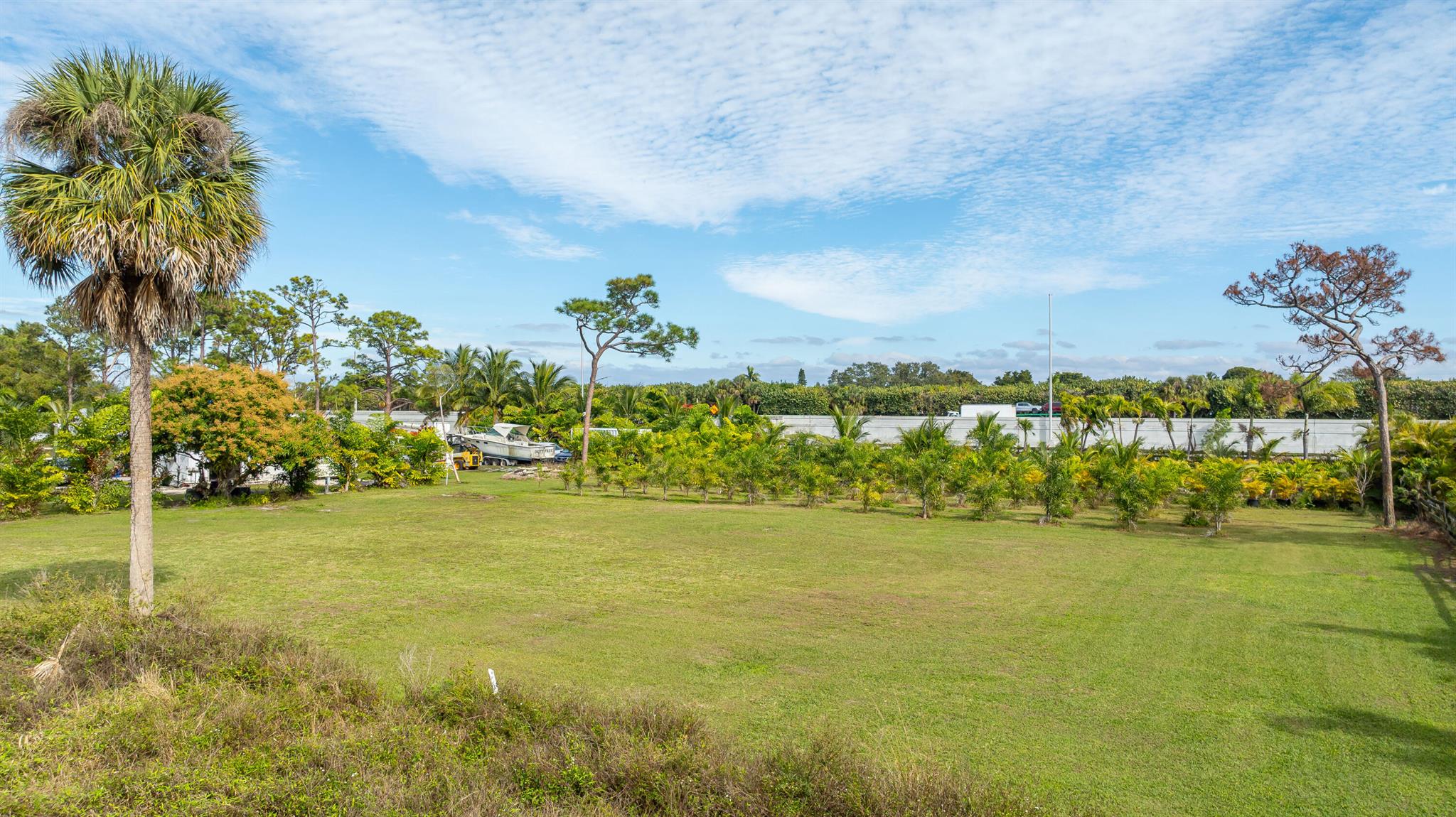 PALM BEACH FARMS CO 3 - Land