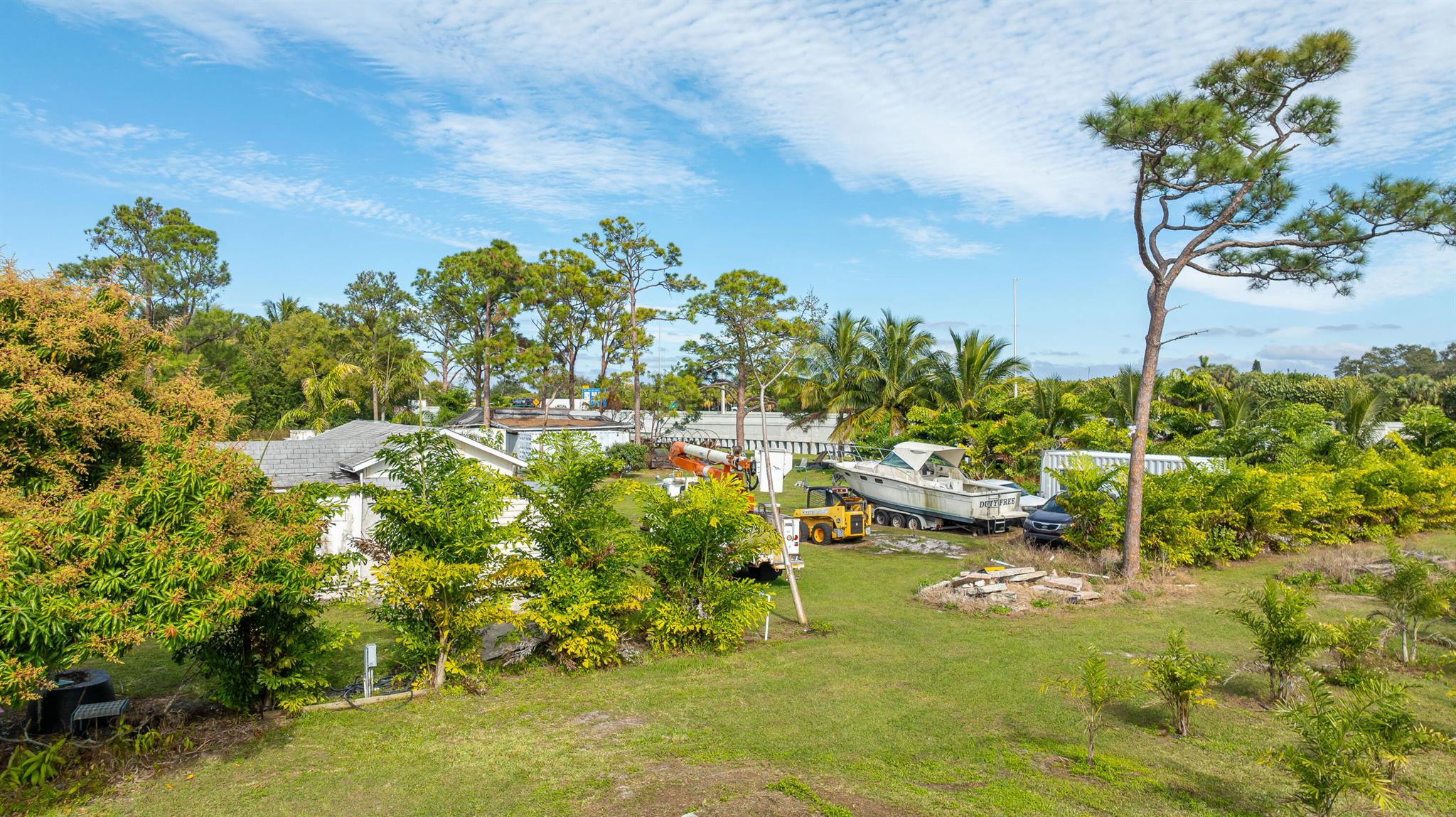 PALM BEACH FARMS CO 3 - Land