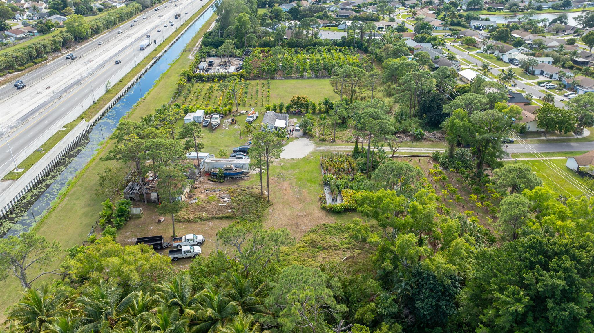 PALM BEACH FARMS CO 3 - Land